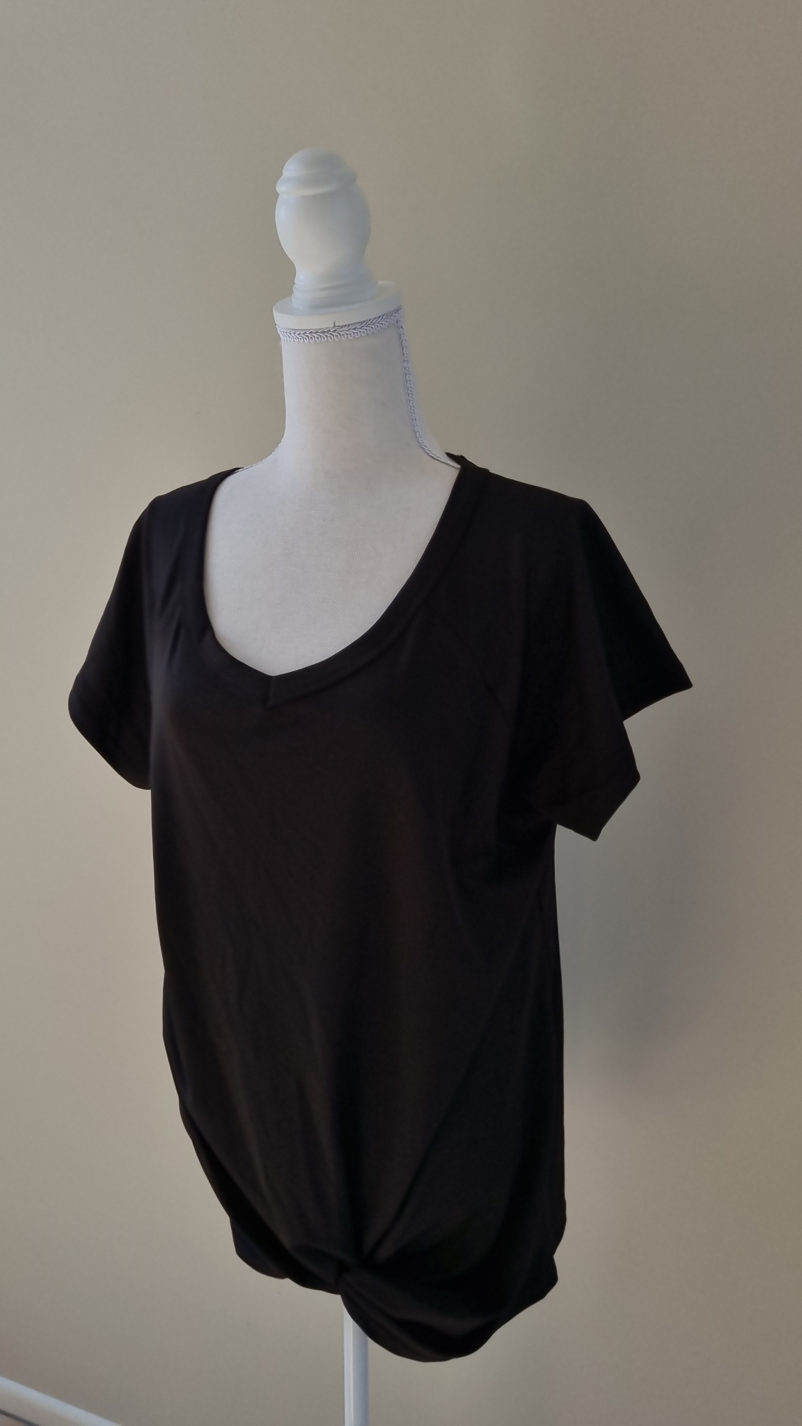Shein Black Top size XL / 16, image 3