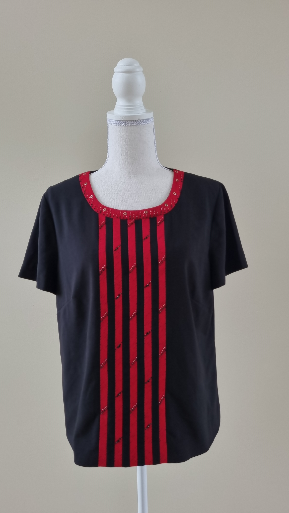 Ricki Renee Top size 14