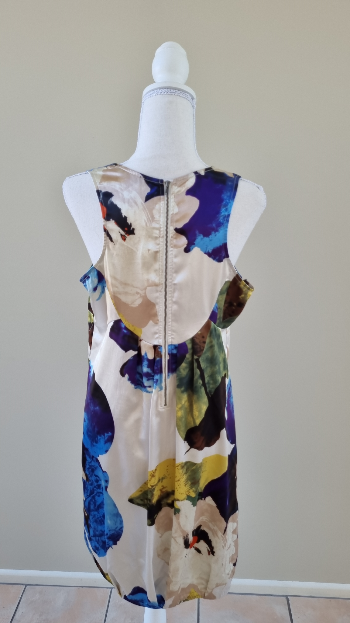 Max size 12 Dress, image 3