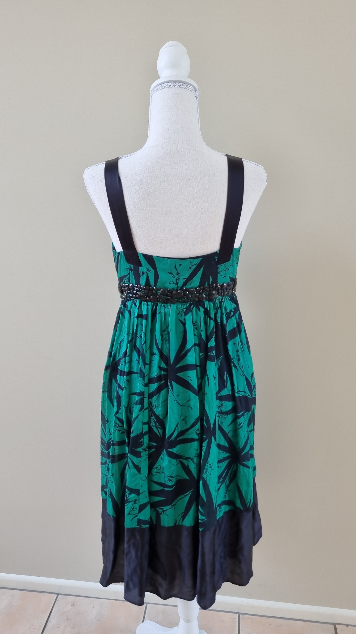 Jacqui E Silk Dress size 8, image 4