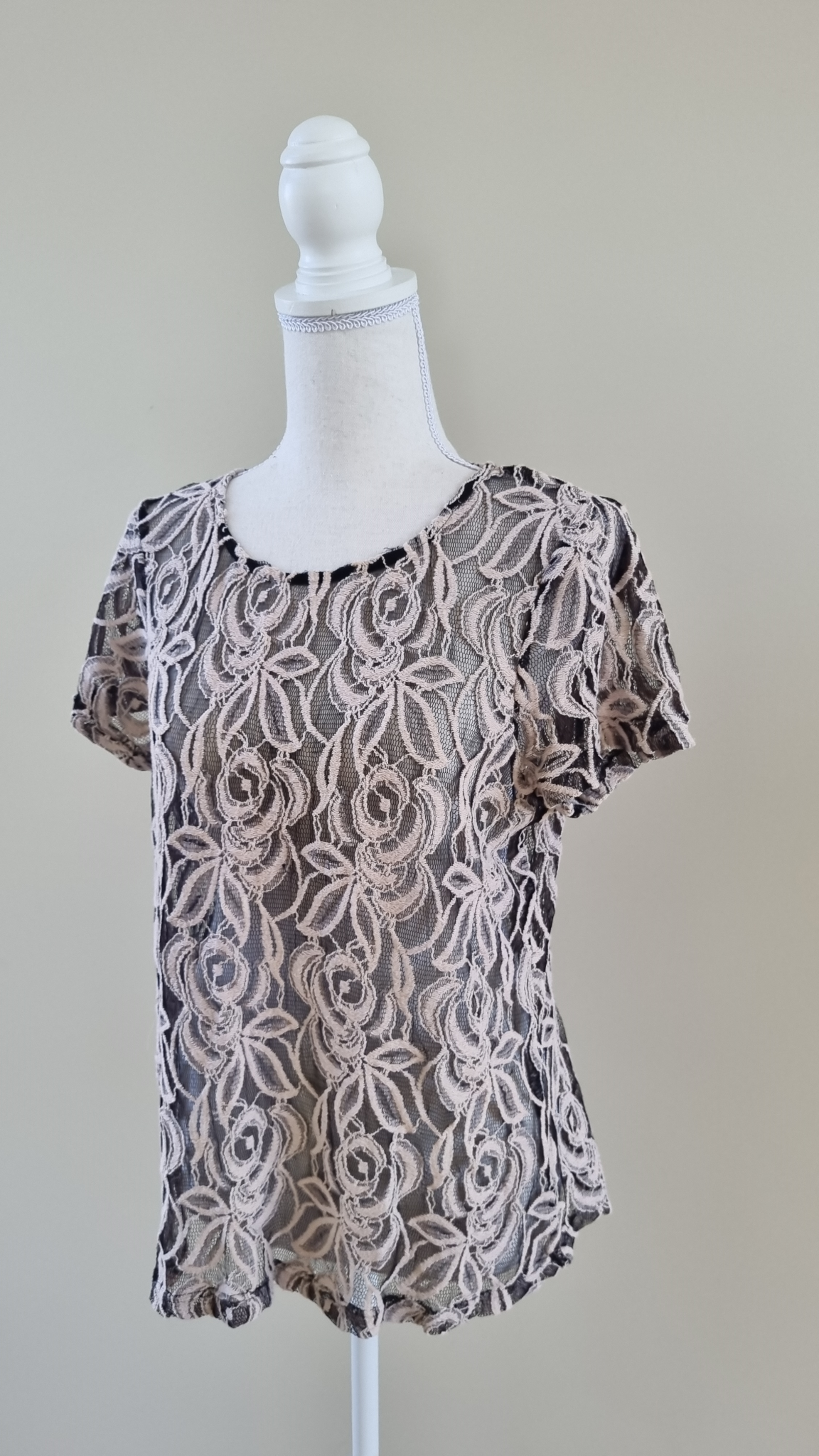 Glassons Top Size 14, image 2