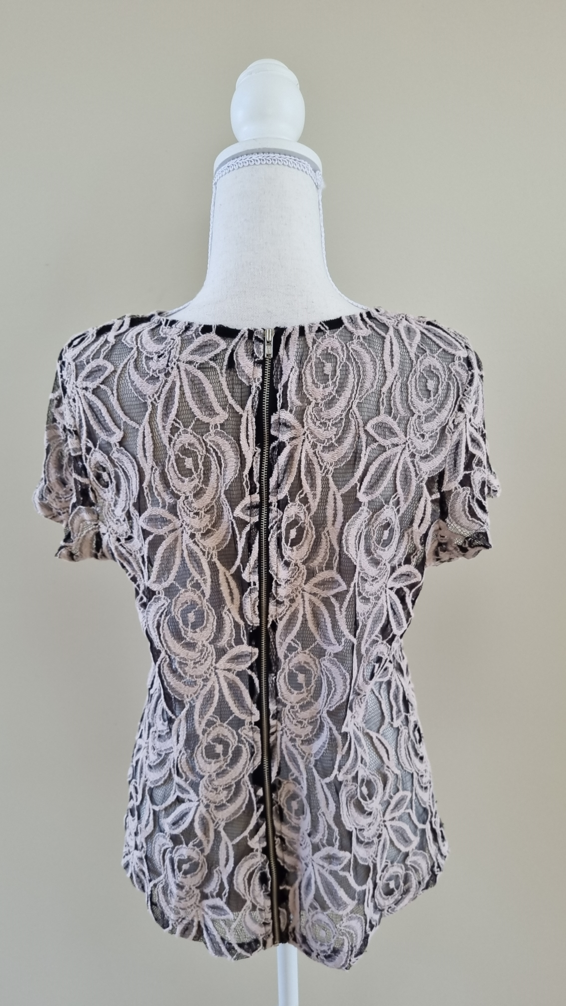 Glassons Top Size 14, image 3