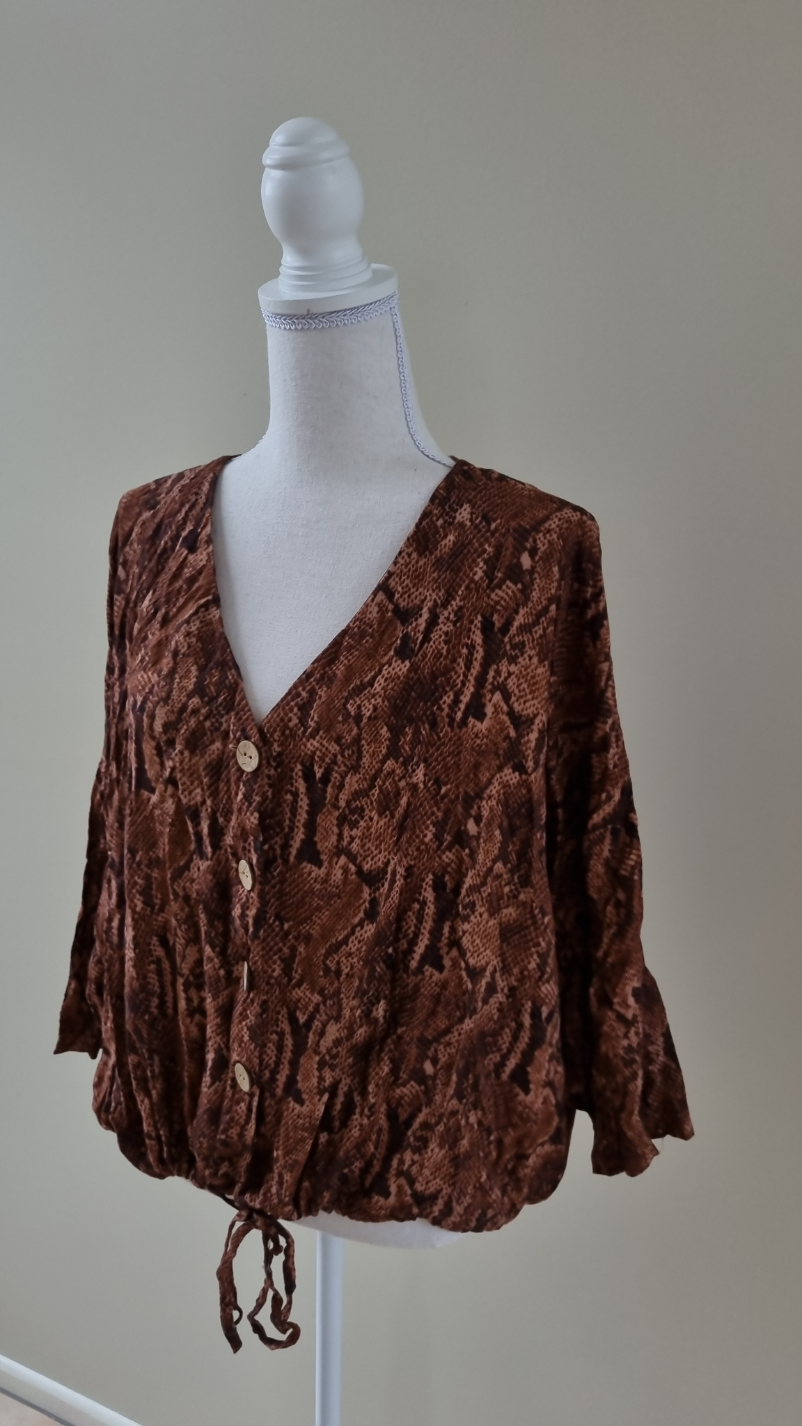 Sara Tunic Shirt Size 18, image 2