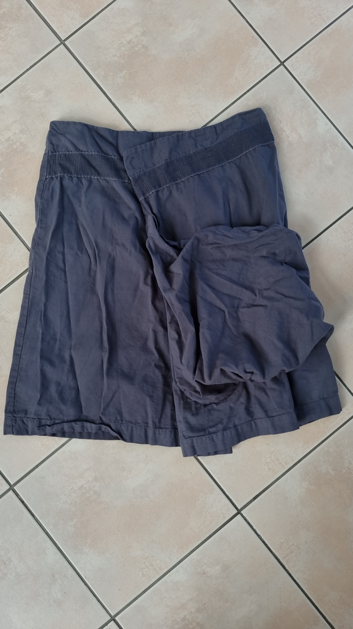 Oyl Skirt size 12