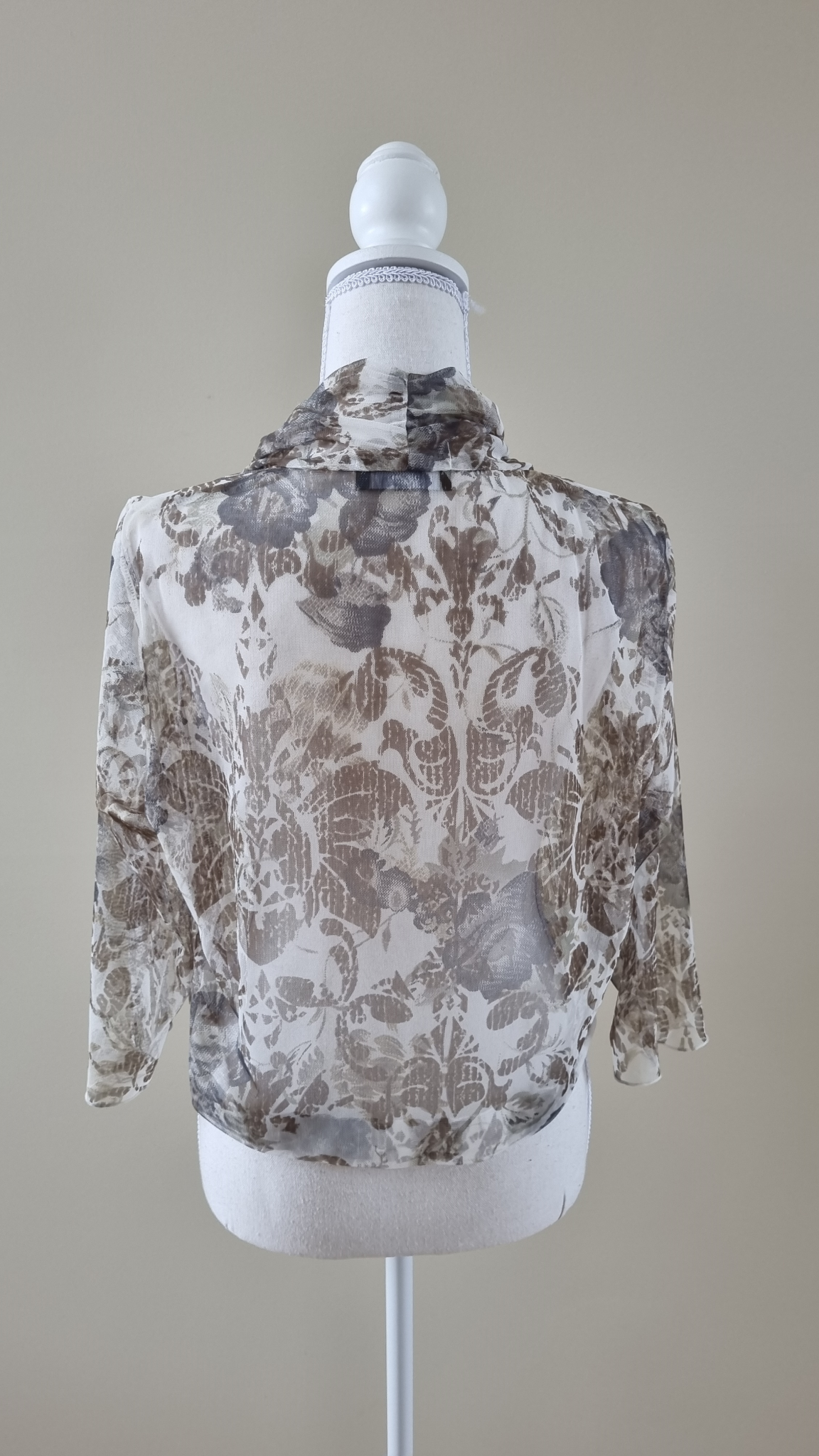Philosophy Shrug Jacket Size 14, image 3