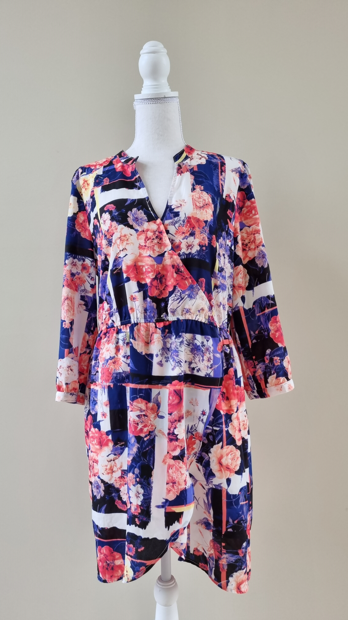 Tokito Dress size 14, image 2
