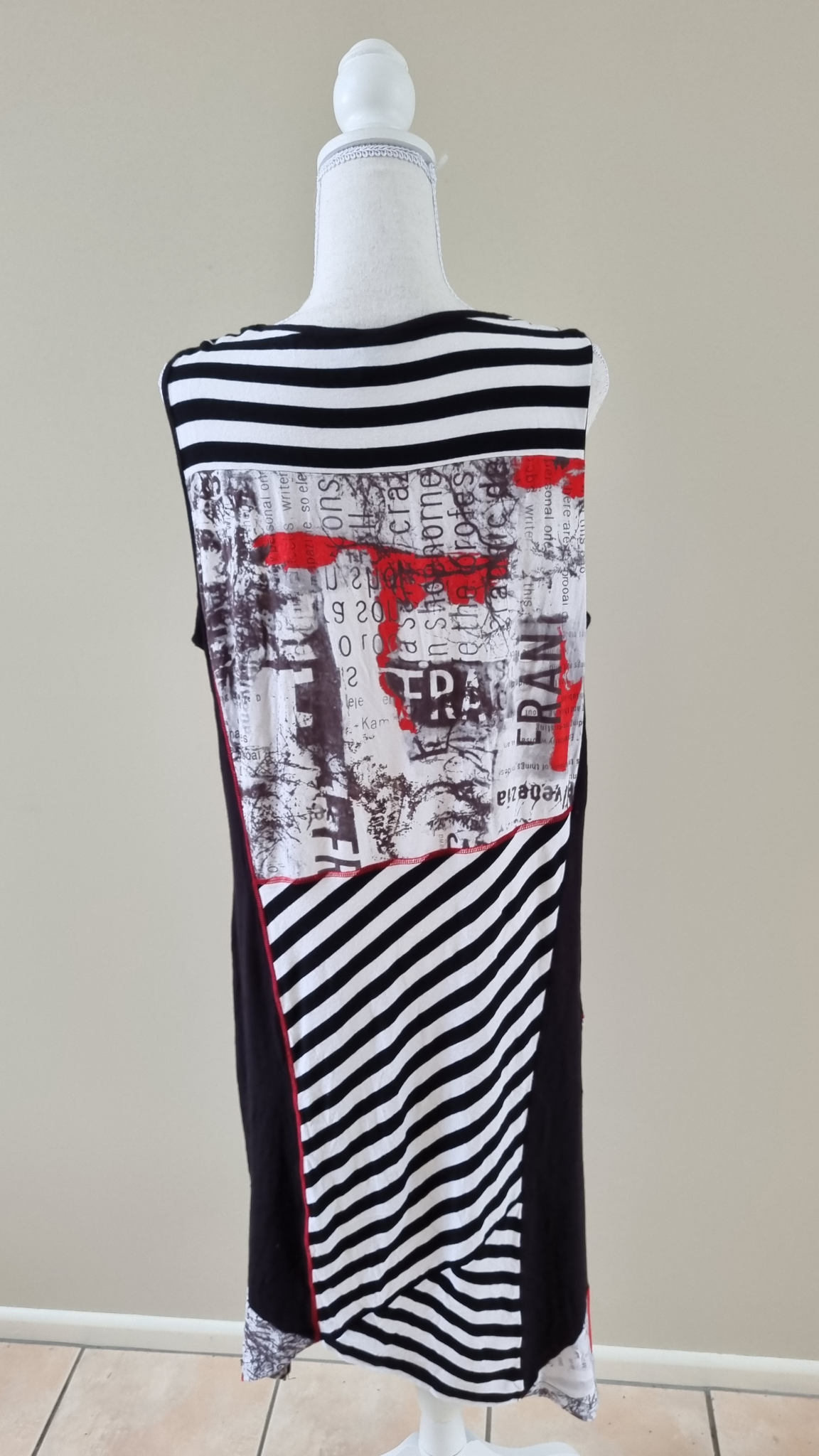 Taking Shape ts size S 16 Dress, image 3