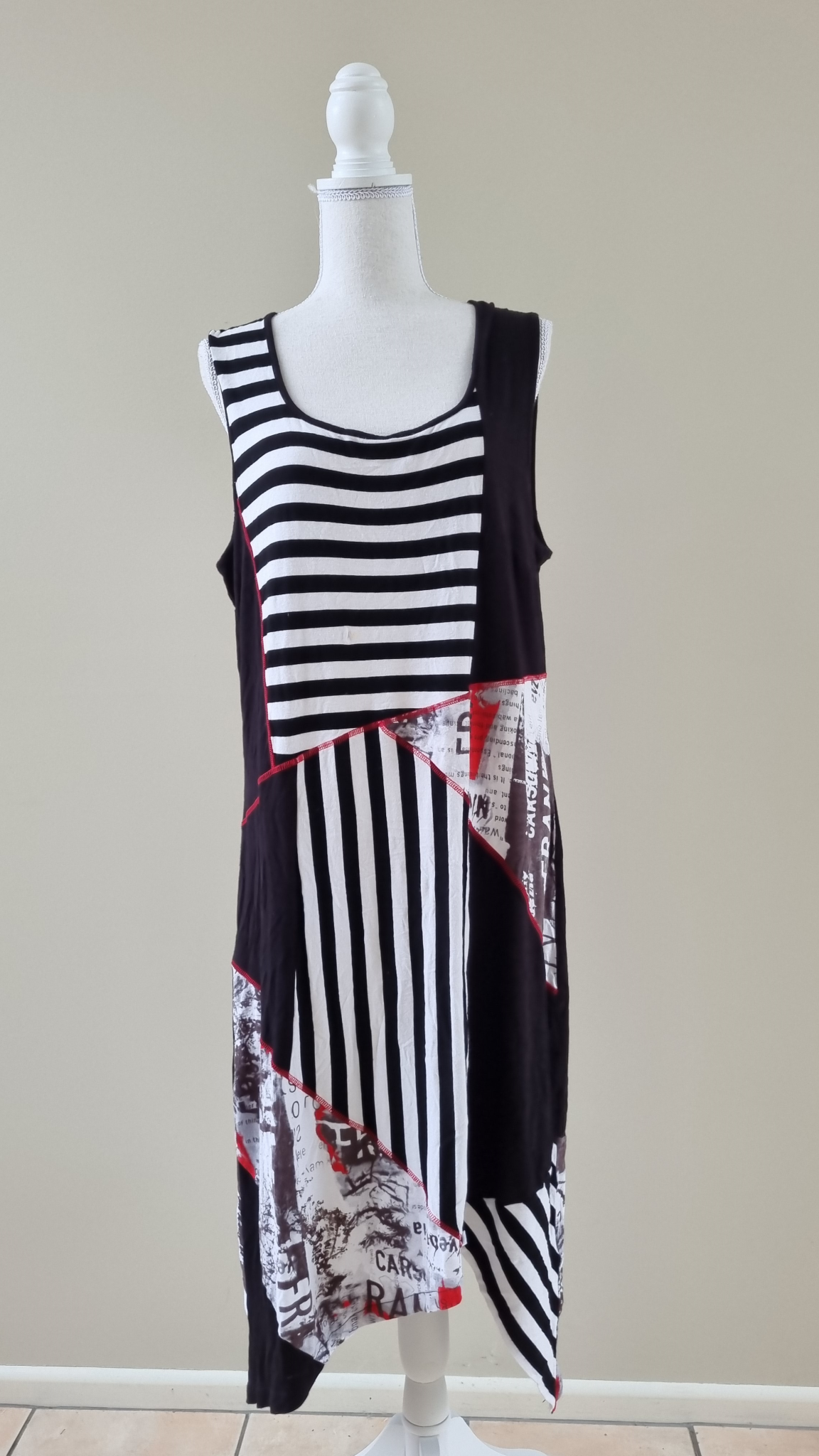 Taking Shape ts size S 16 Dress