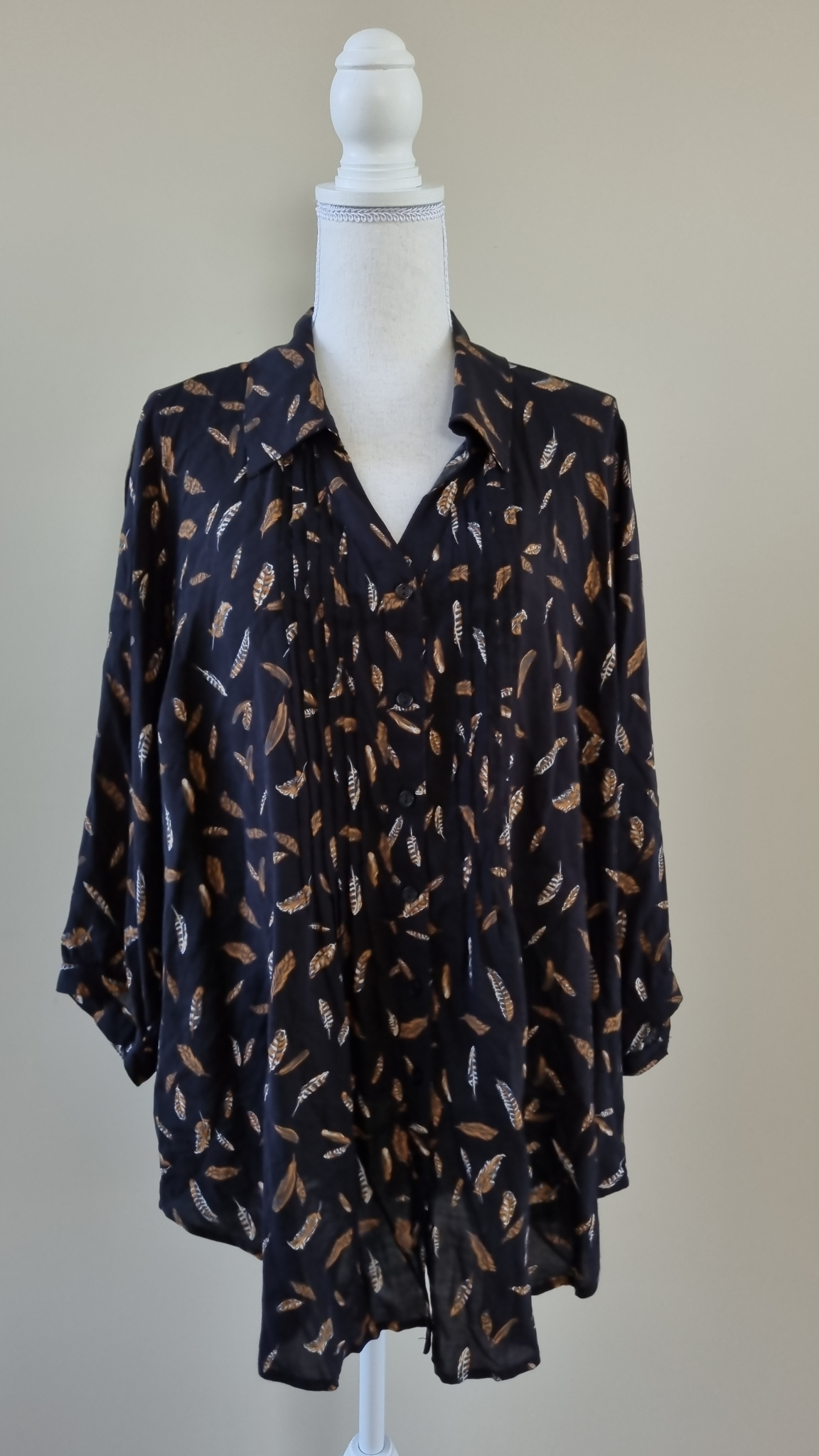Wild Child Shirt Tunic size 18