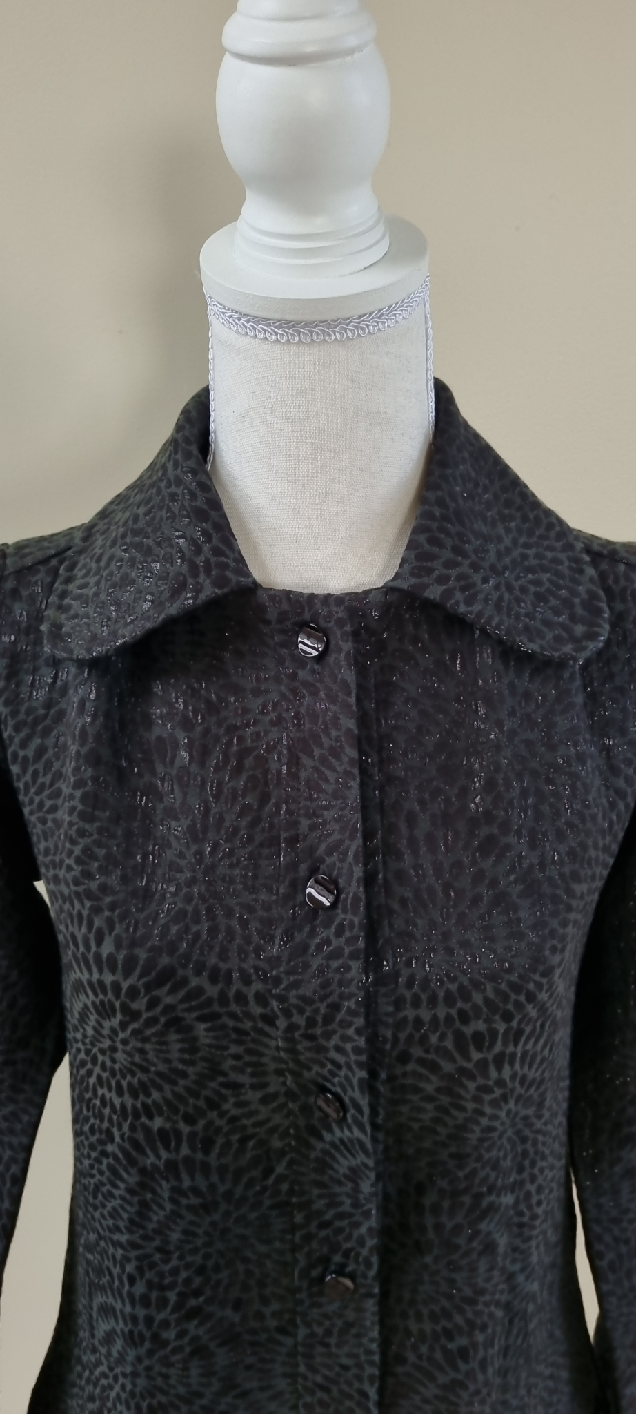 Kilt Black Jacket Size 10, image 2