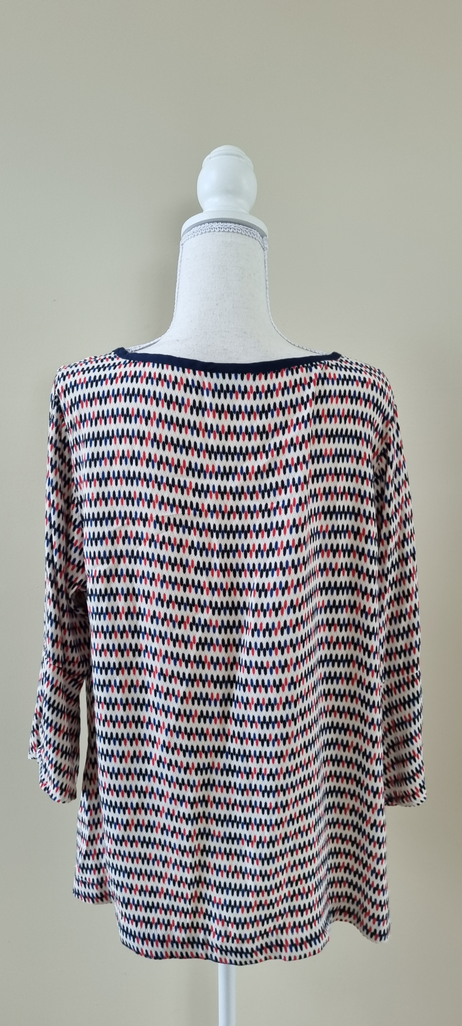 Jeanswest Top size 16, image 3