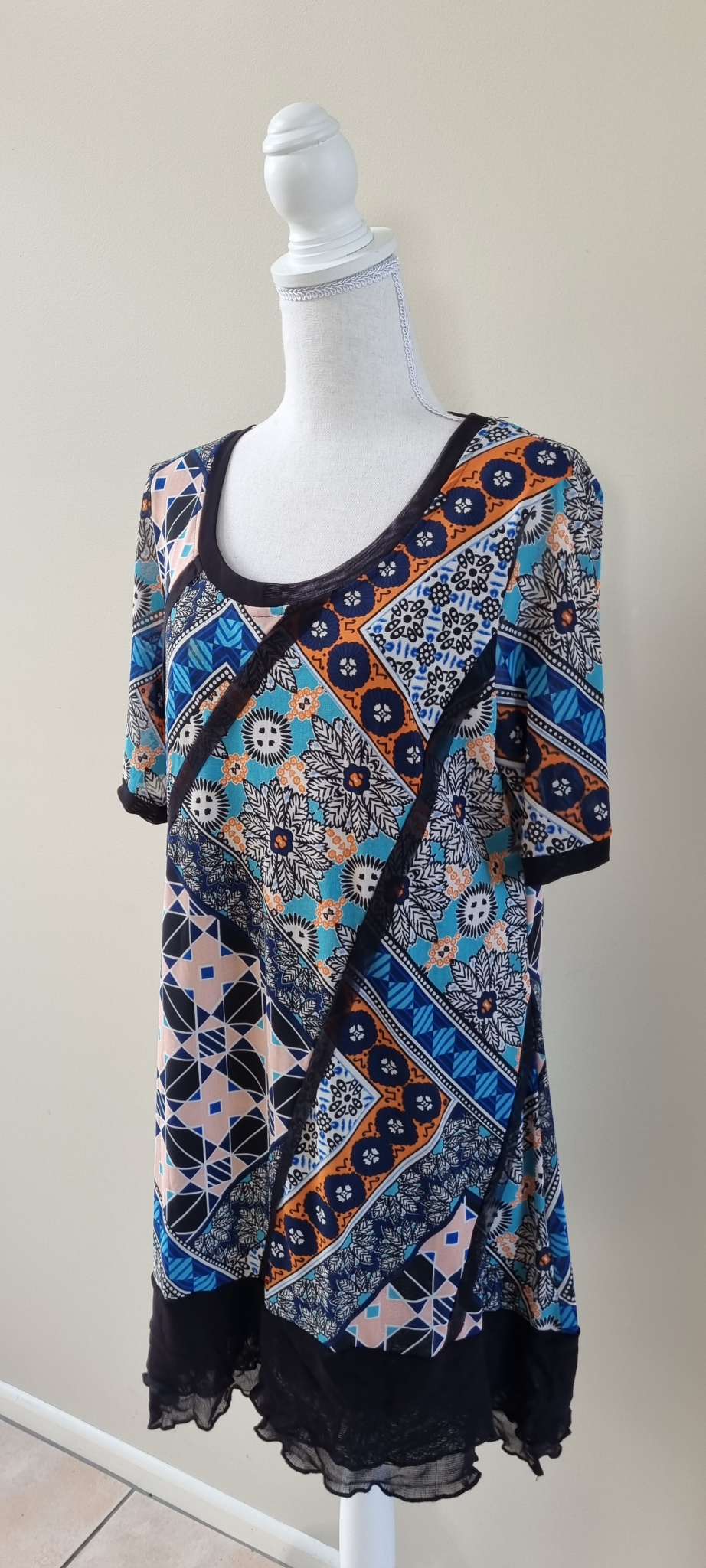 Merric Dress size 16, image 3