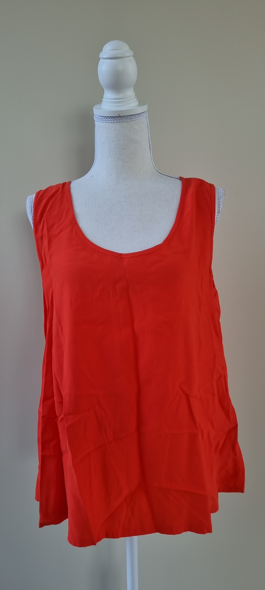 David Pond Top size 12