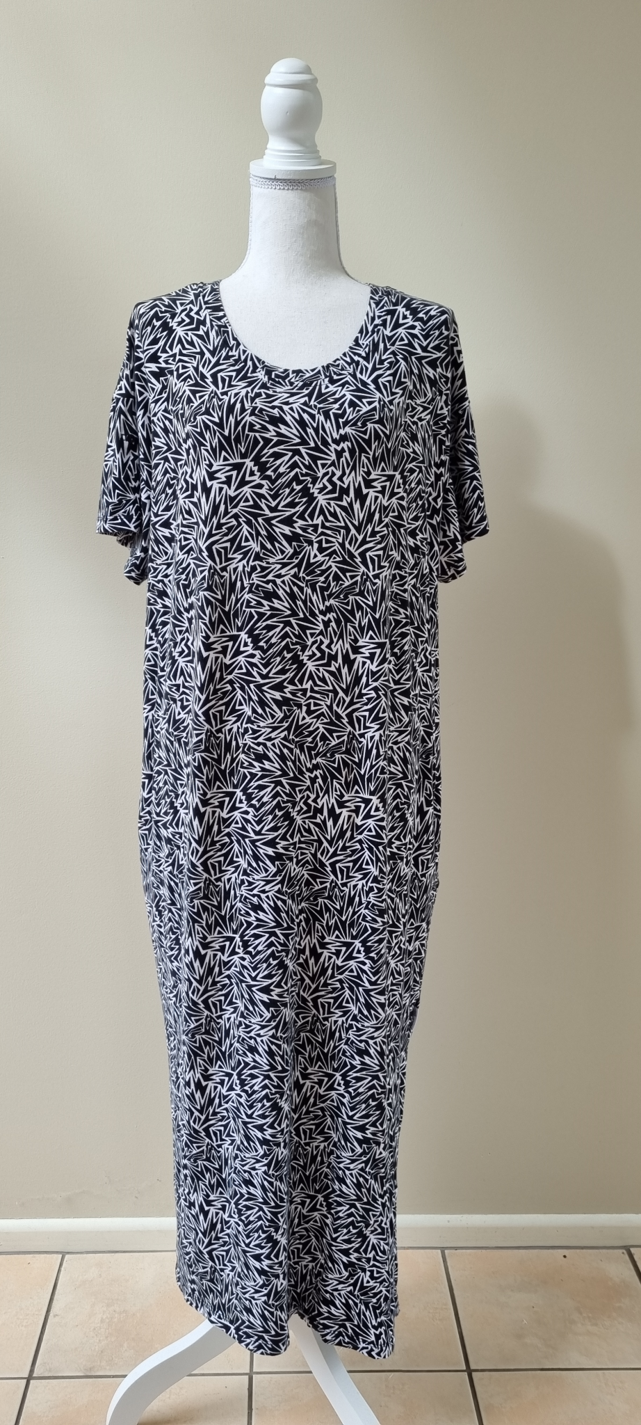 Home-Lee Dress Size 12