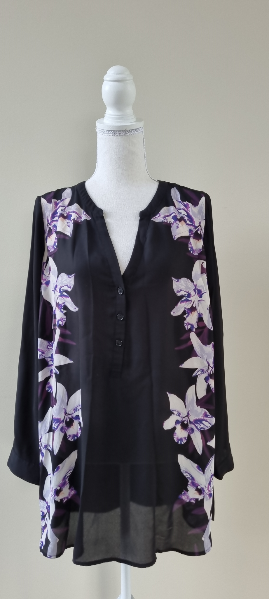 Wild Child Top size 16