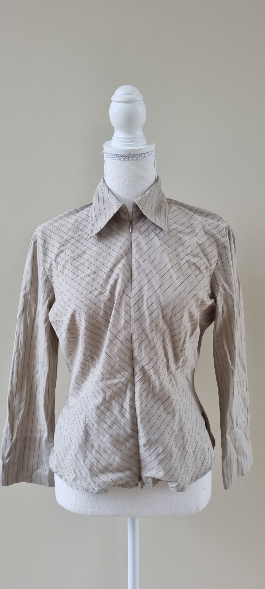 Cue Shirt size 10