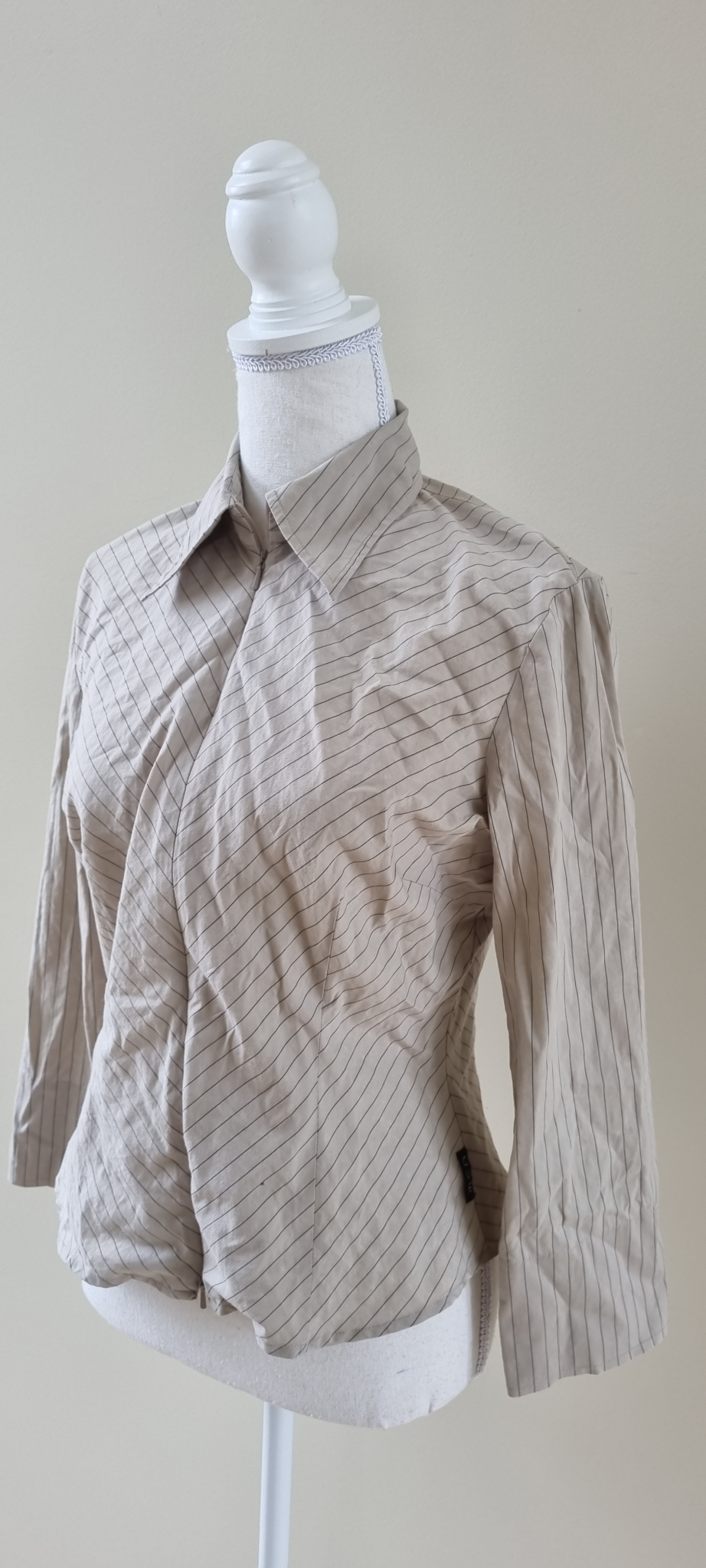 Cue Shirt size 10, image 2