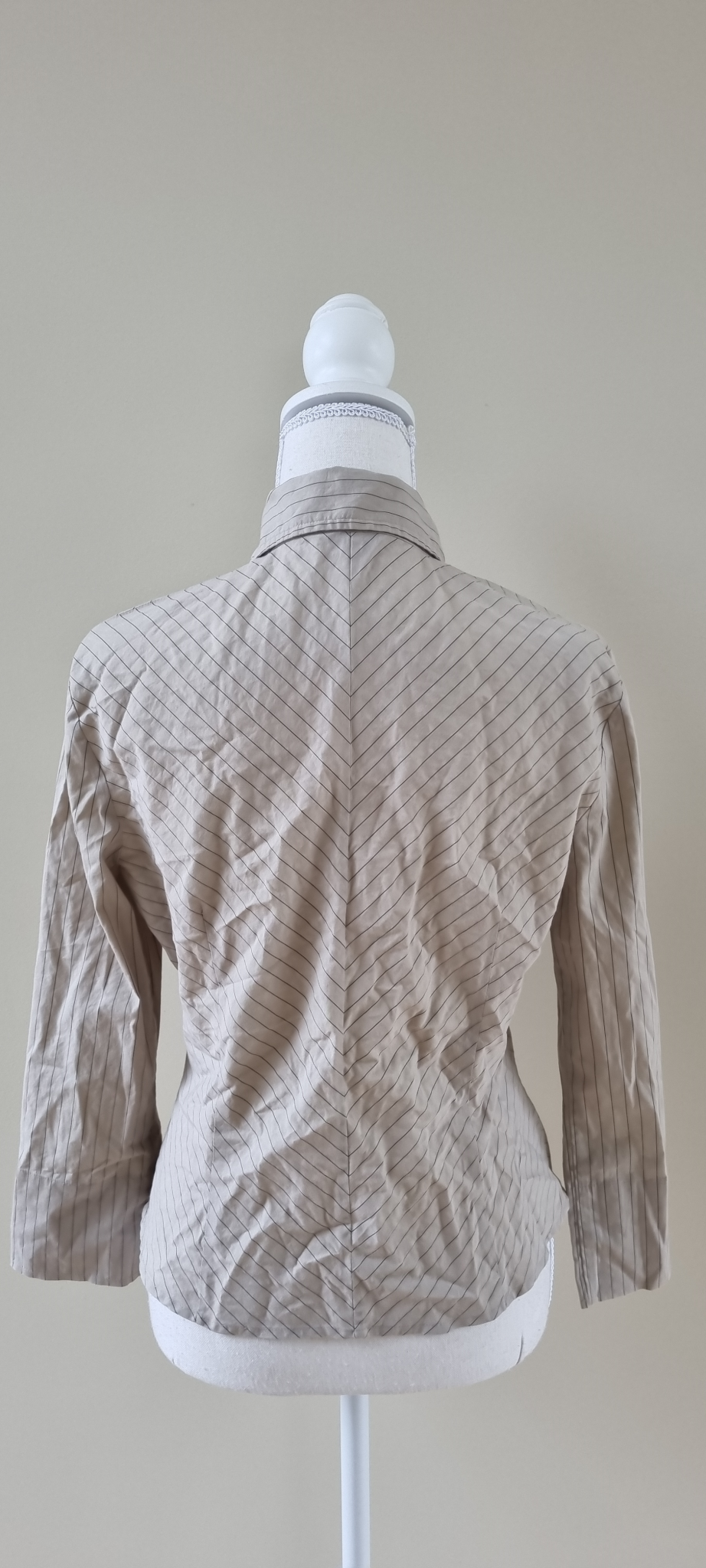 Cue Shirt size 10, image 3