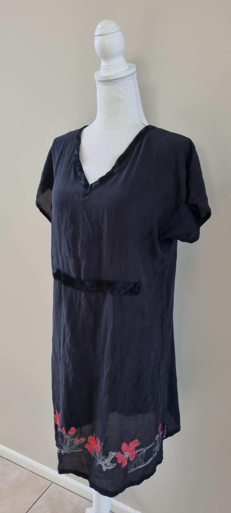 Scintilla Silk Dress Size S, image 2