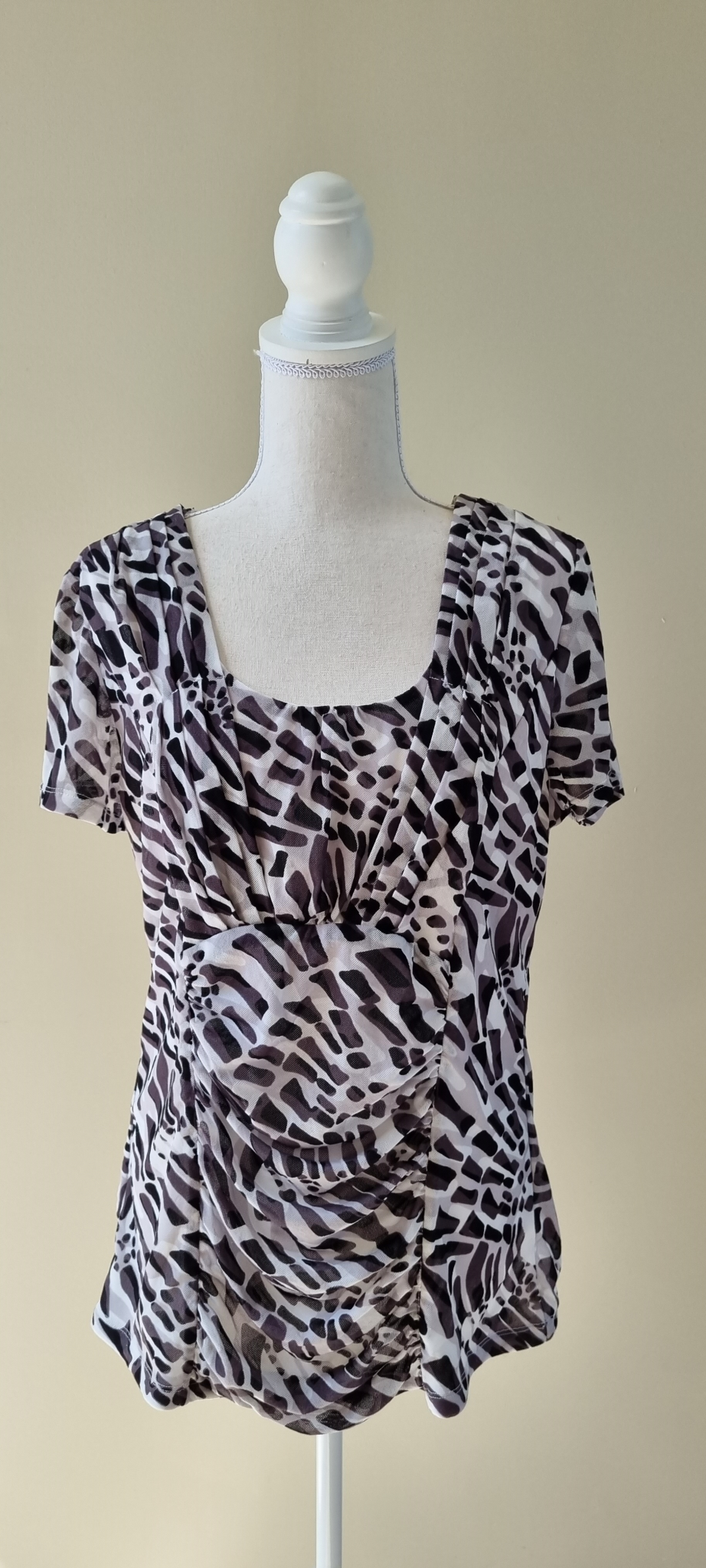 Natalie N Top size XL / 16, image 2