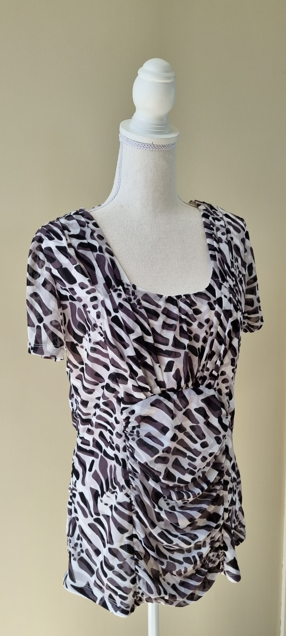 Natalie N Top size XL / 16, image 3