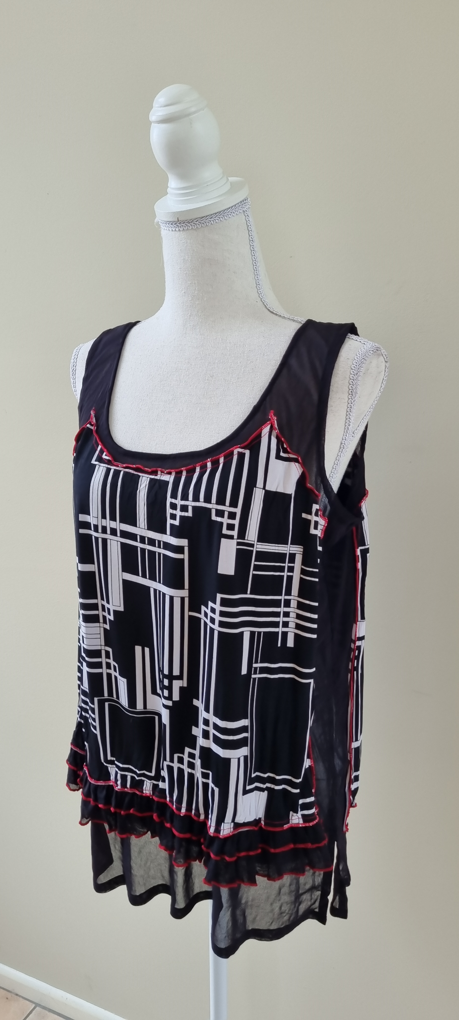 Roxanne Top size 16, image 3