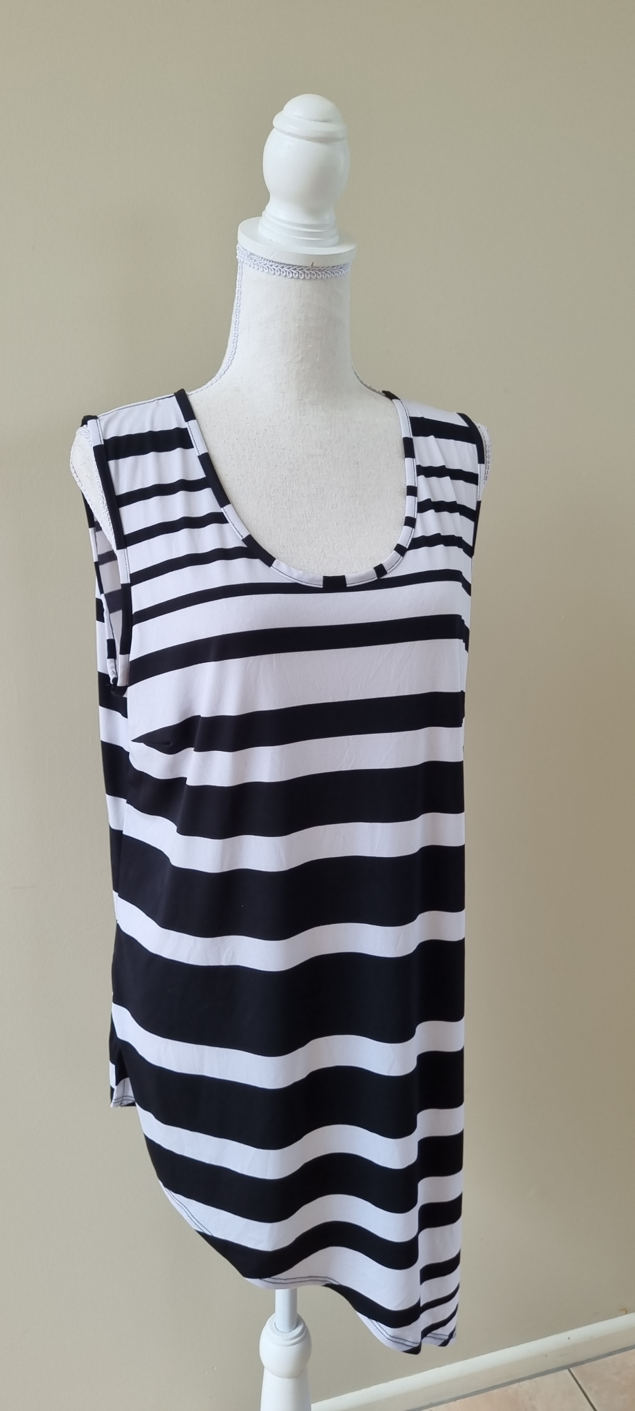 TS Taking Shape Tunic Top size XS / 14, image 2