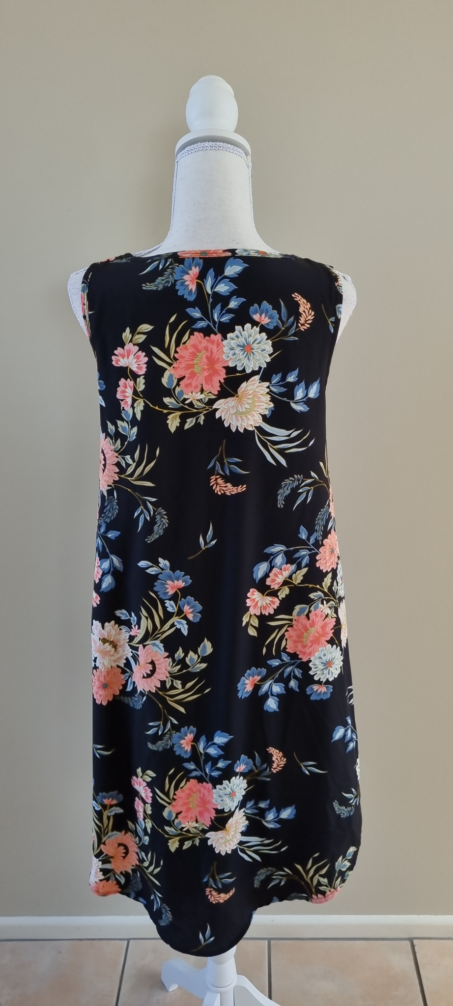 Zafina Dress Size 14, image 3