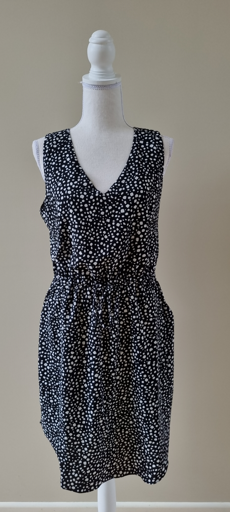 Decjuba Dress 10
