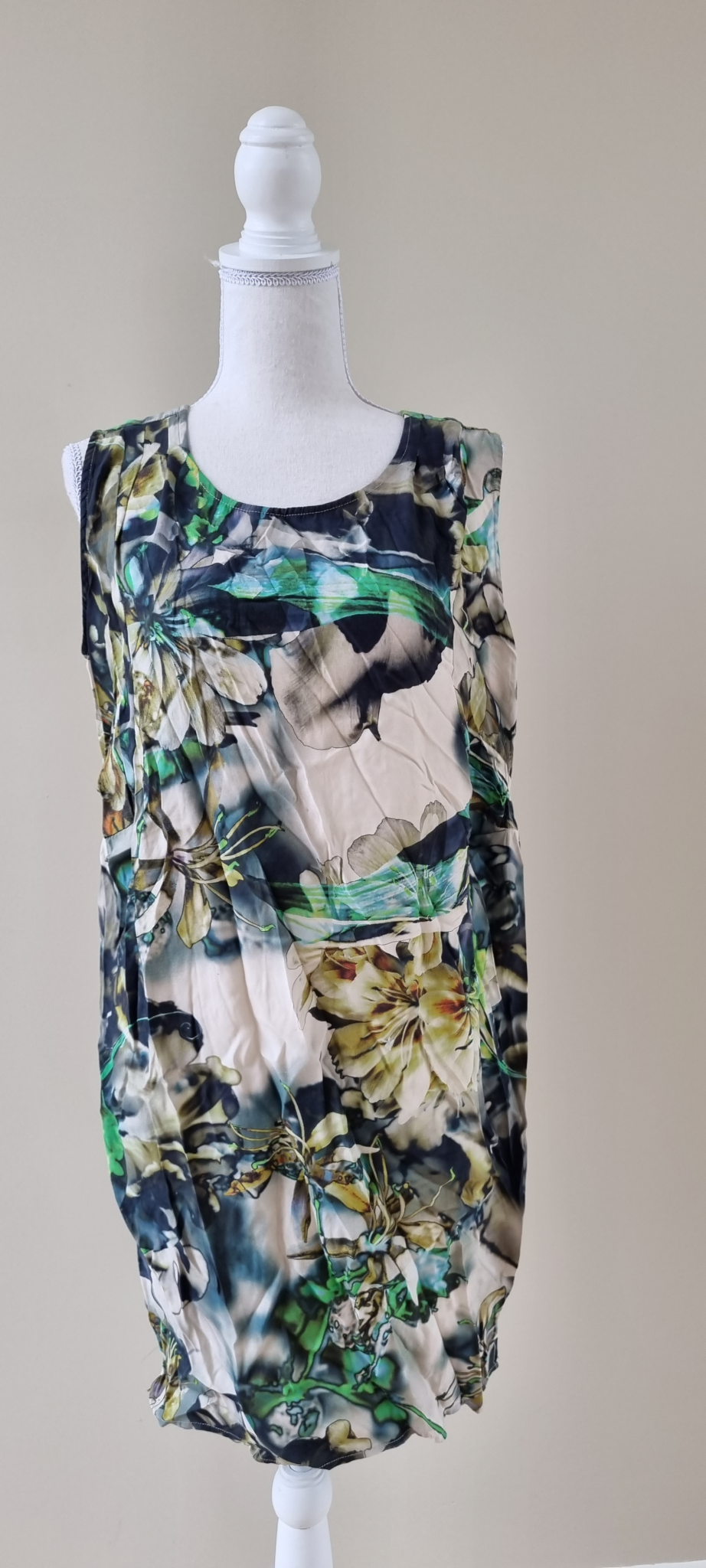 Witchery Dress size S