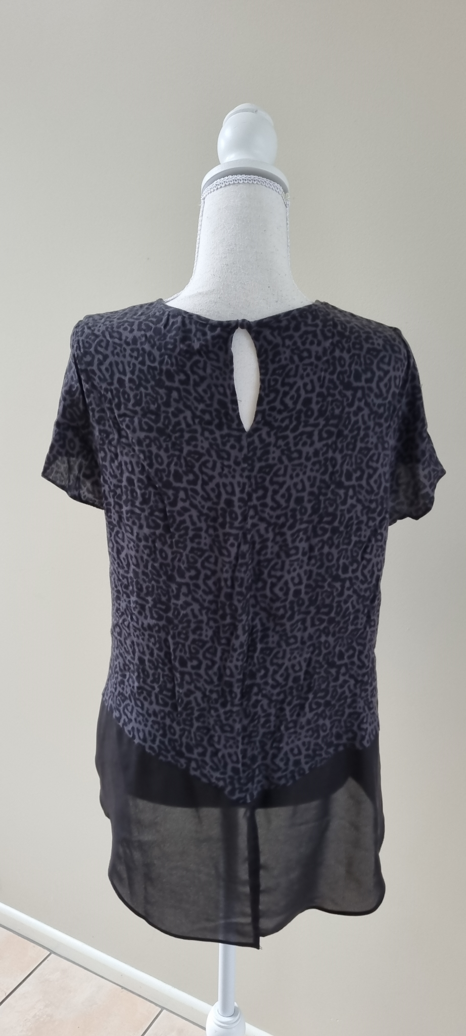 Decjuba Top size 12, image 3