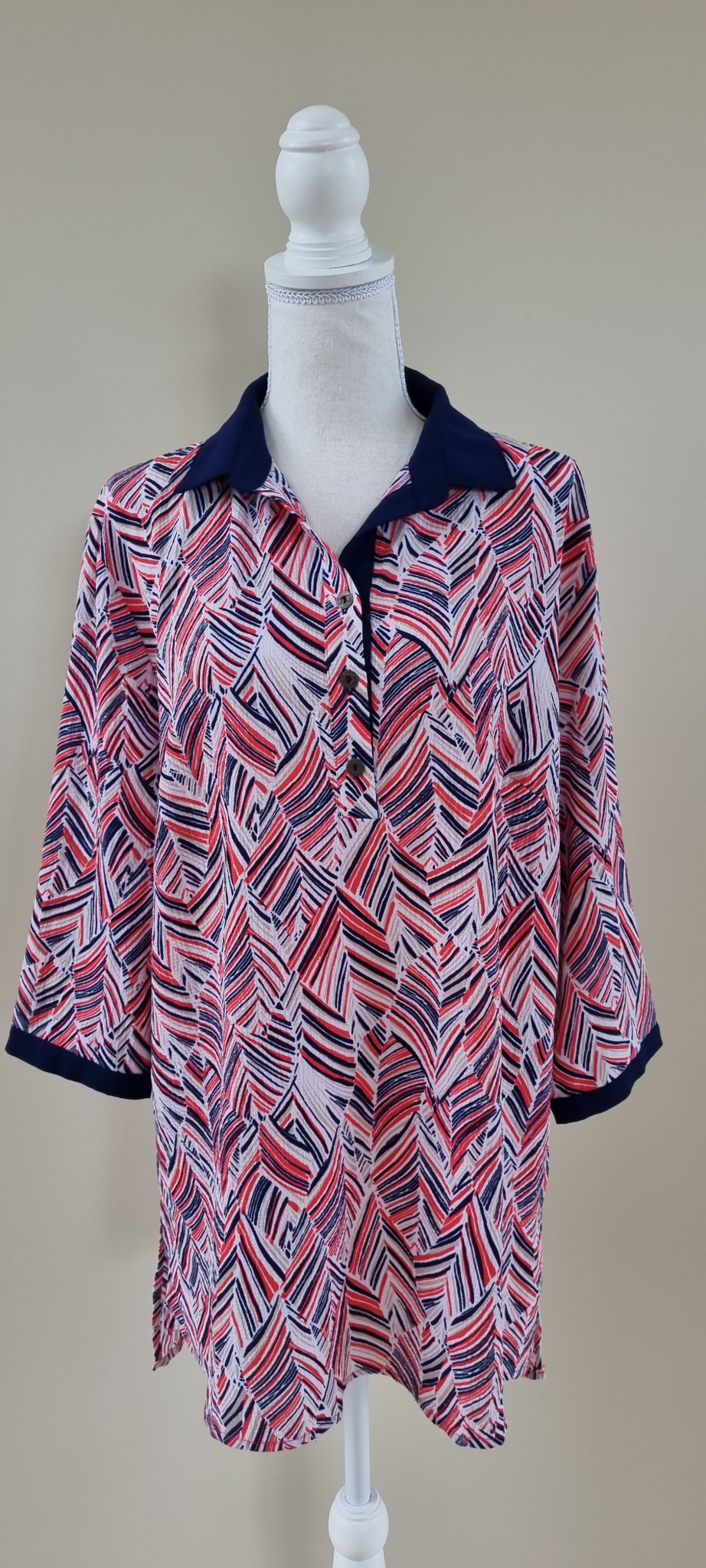 Merric Top size 16