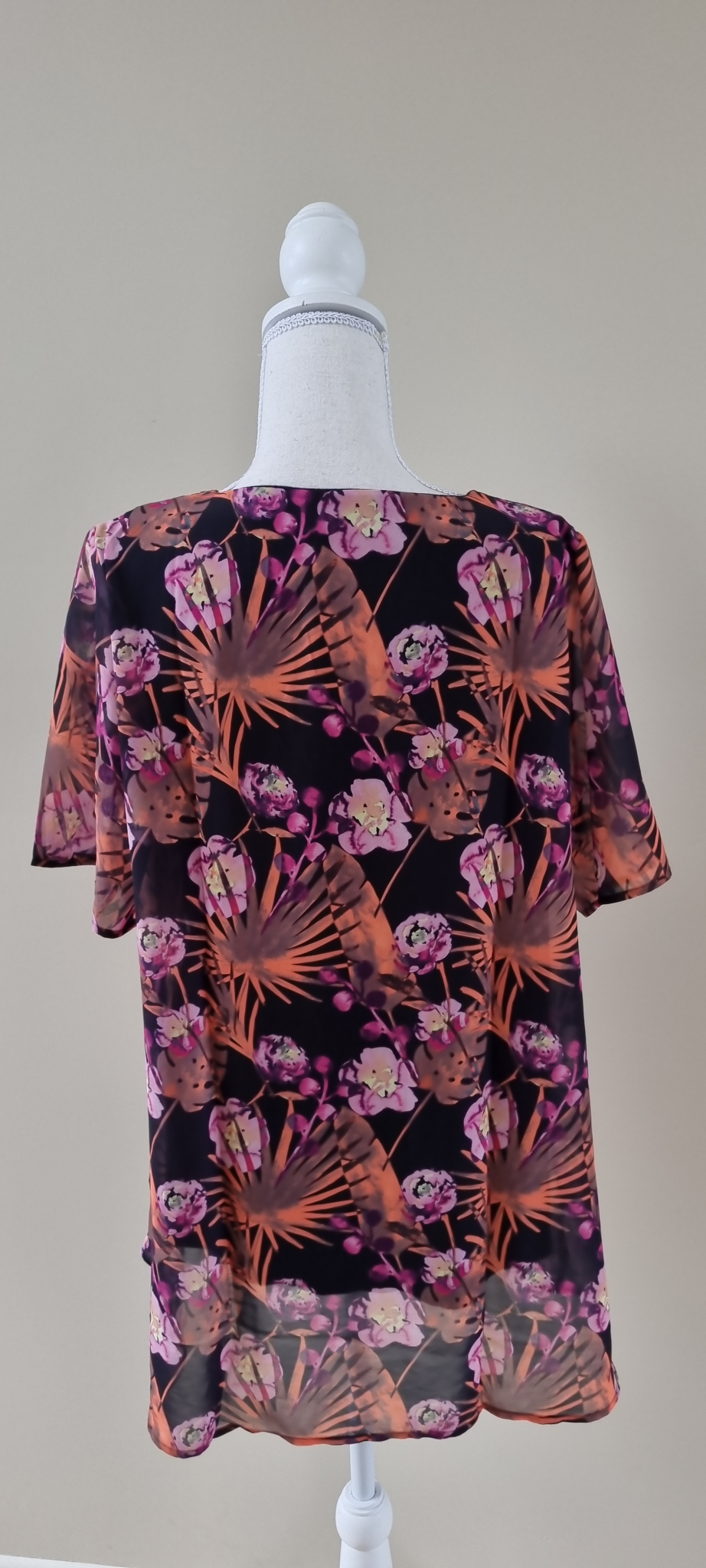 Sara Top size 14, image 4