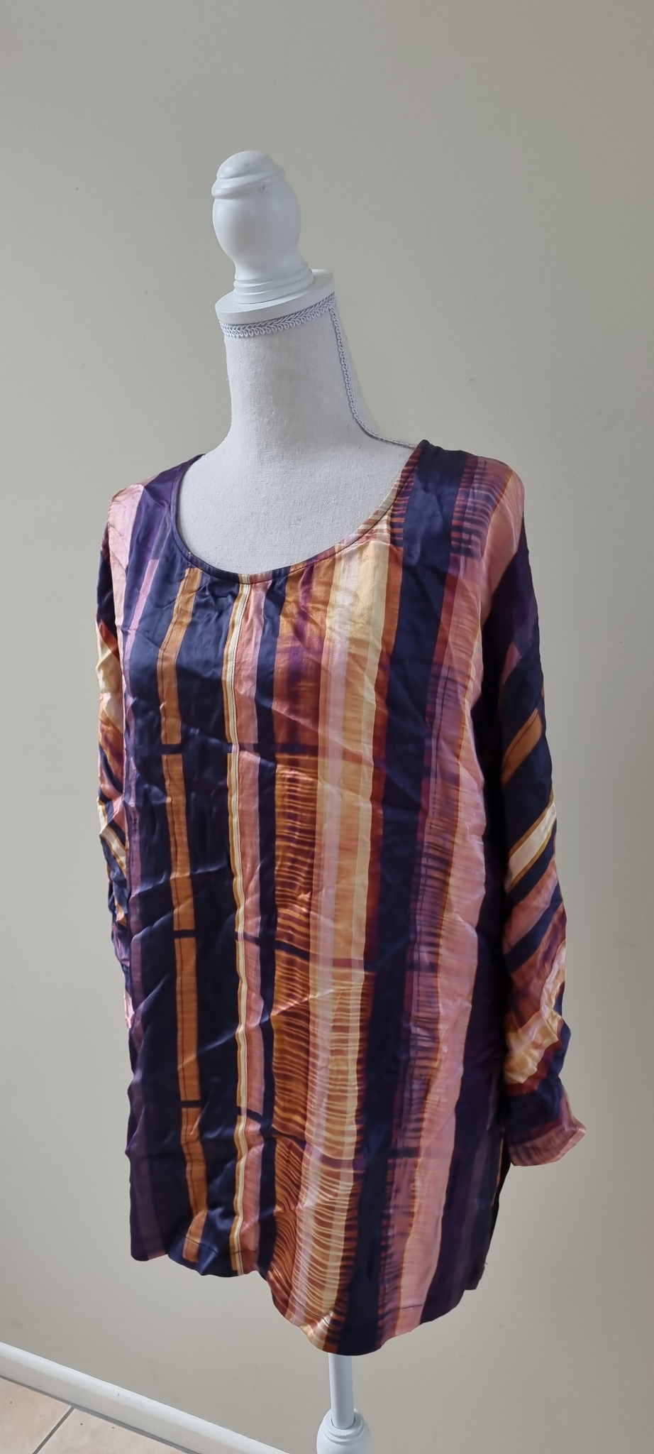 State of Play Top size 16, image 2