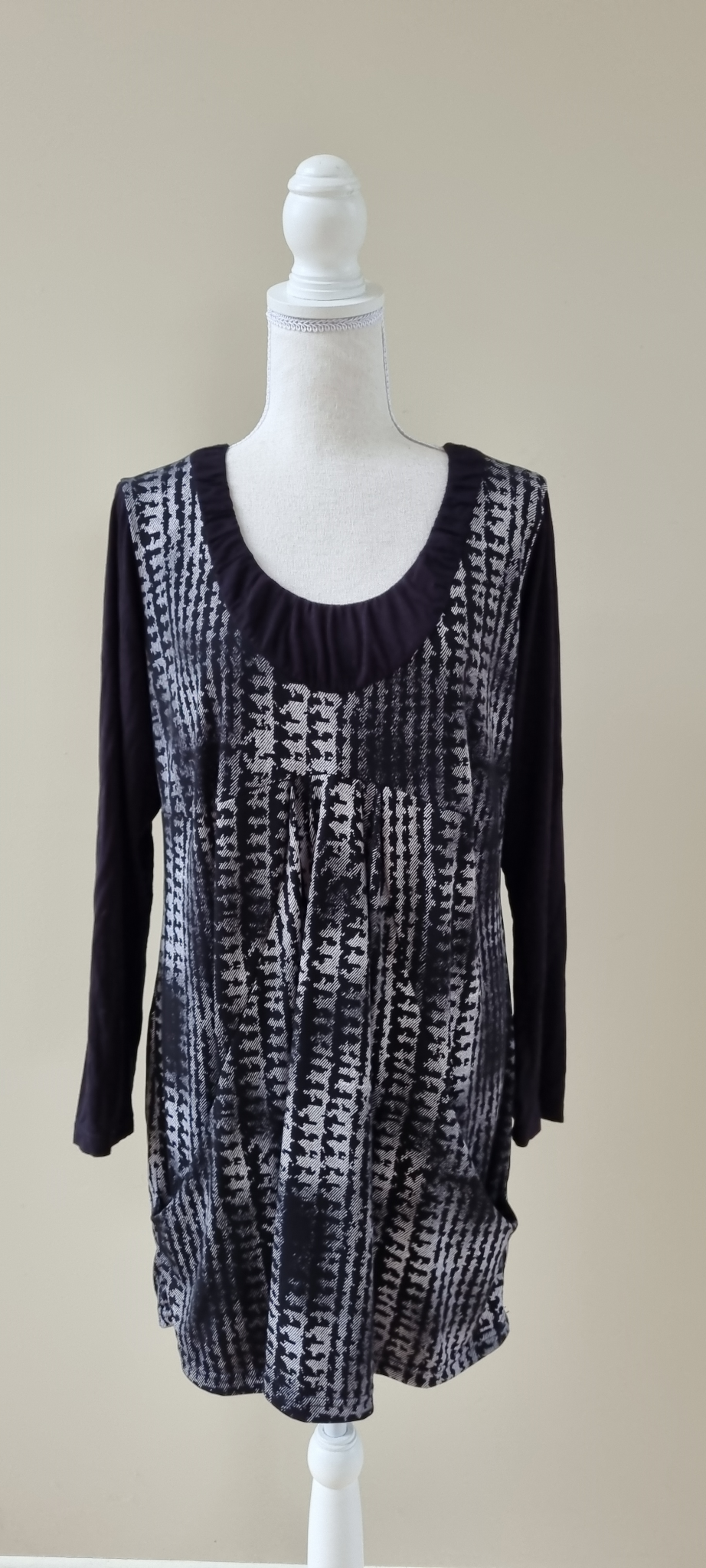 Redhead Tunic Top 16