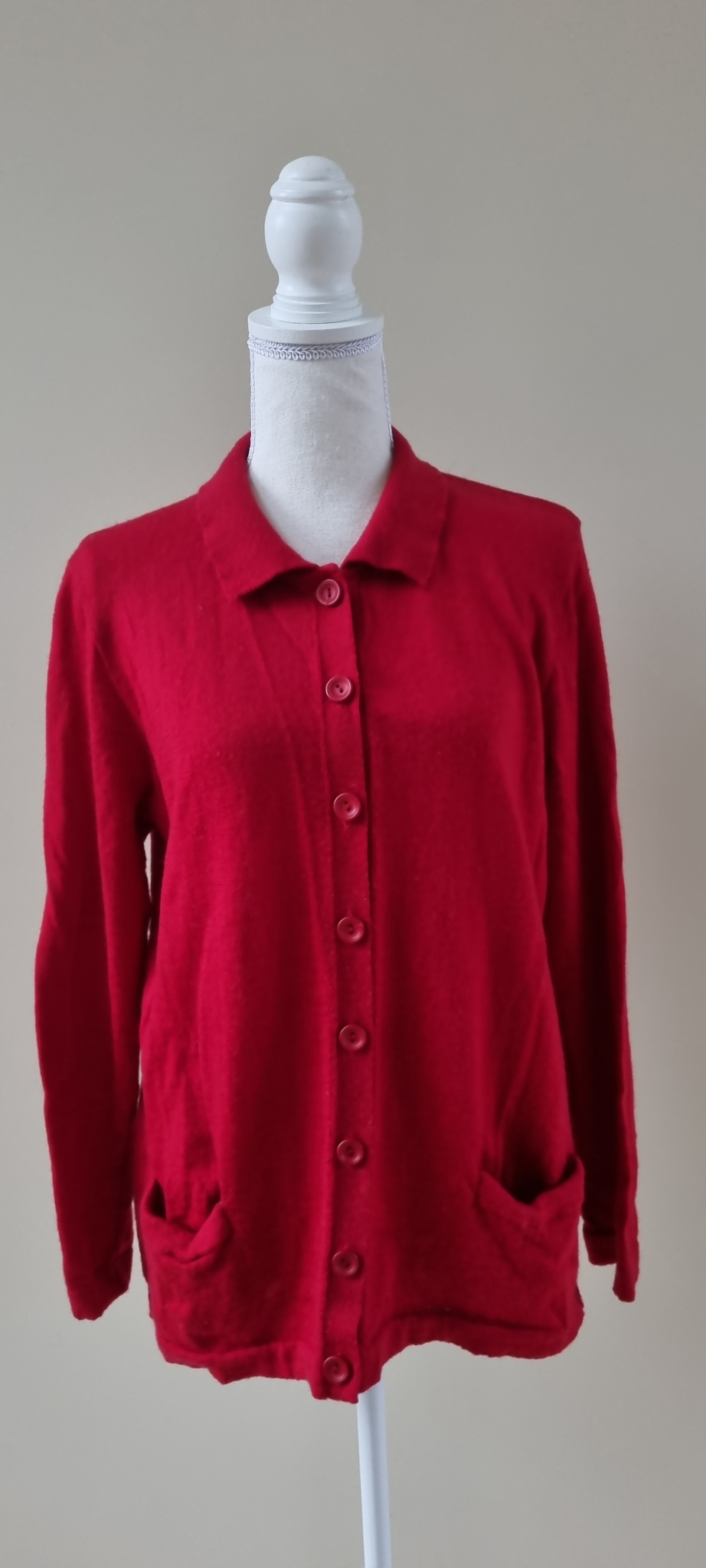 Xquisite NZ Wool Cardigan size L / 14