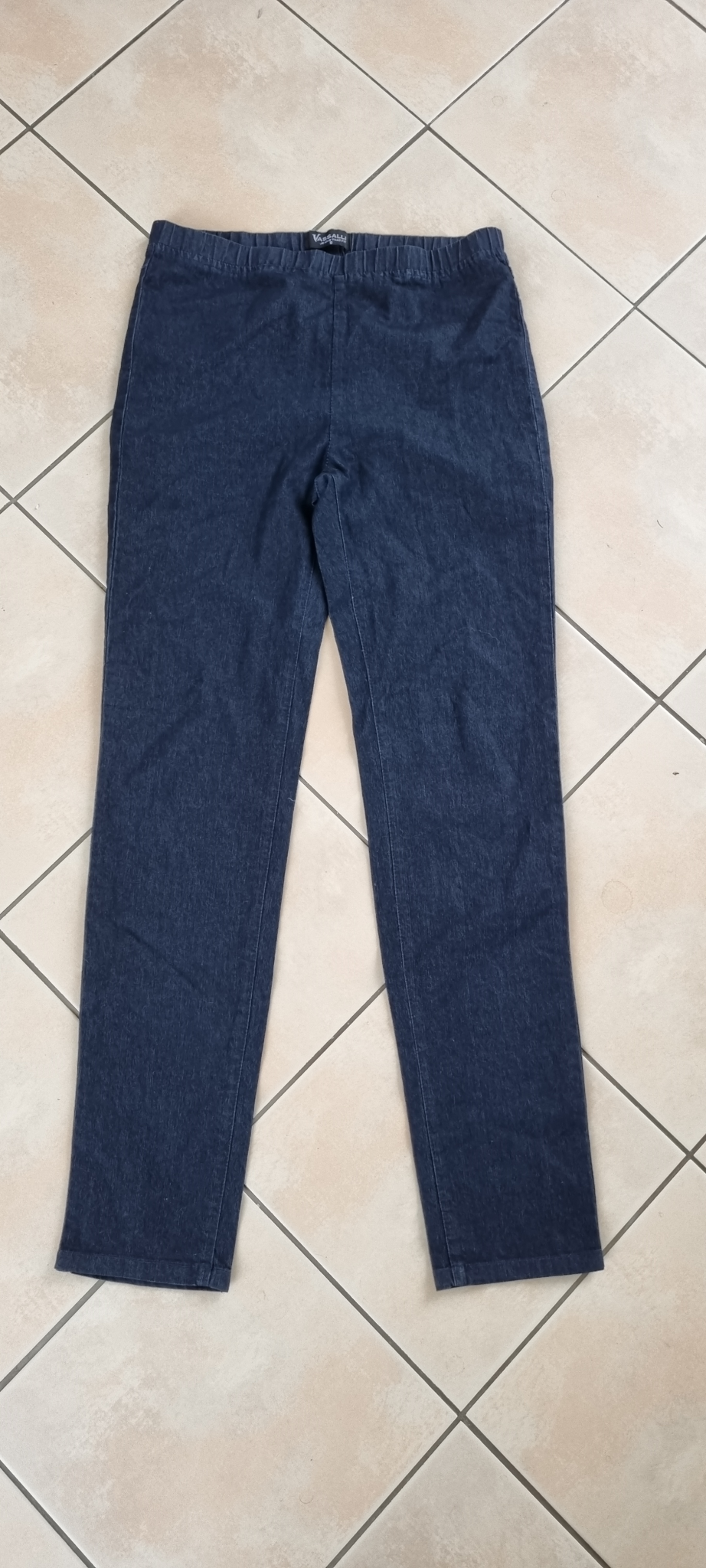Vassalli Blue Jeans size 8