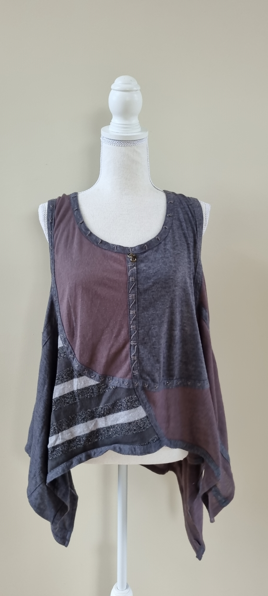 Holmes and Fallon Tunic XL