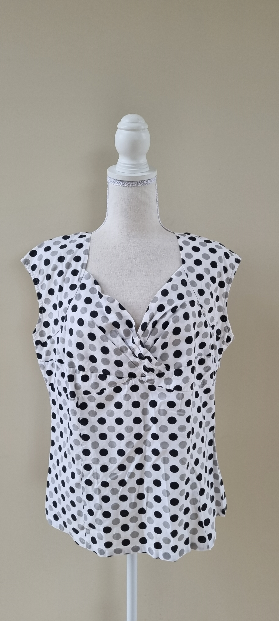 Merric Top size 14