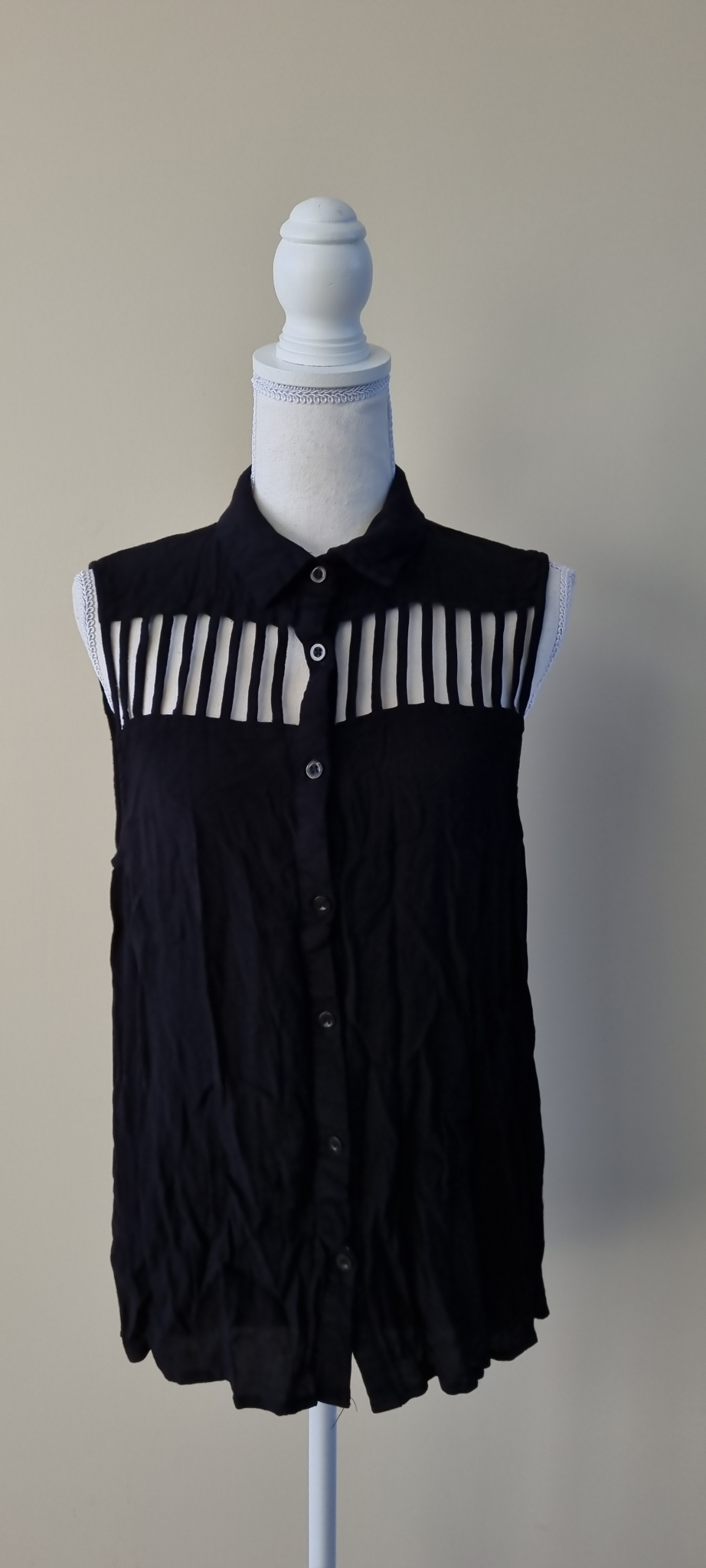 Long Lost Black Shirt 14, image 2