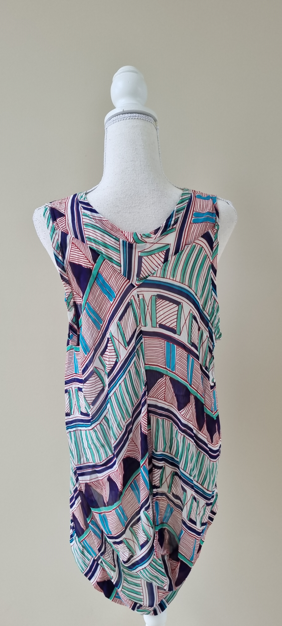 Ritual NZ Tunic Top size 16, image 3
