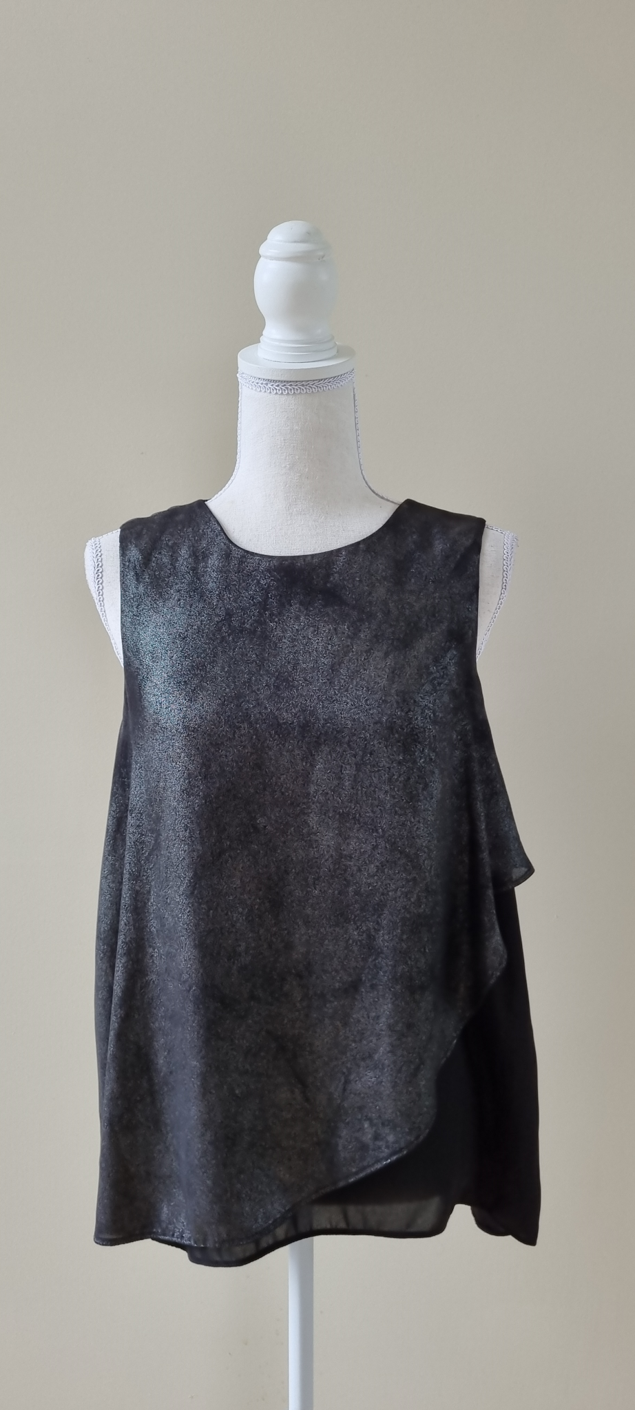 Max Top size 12