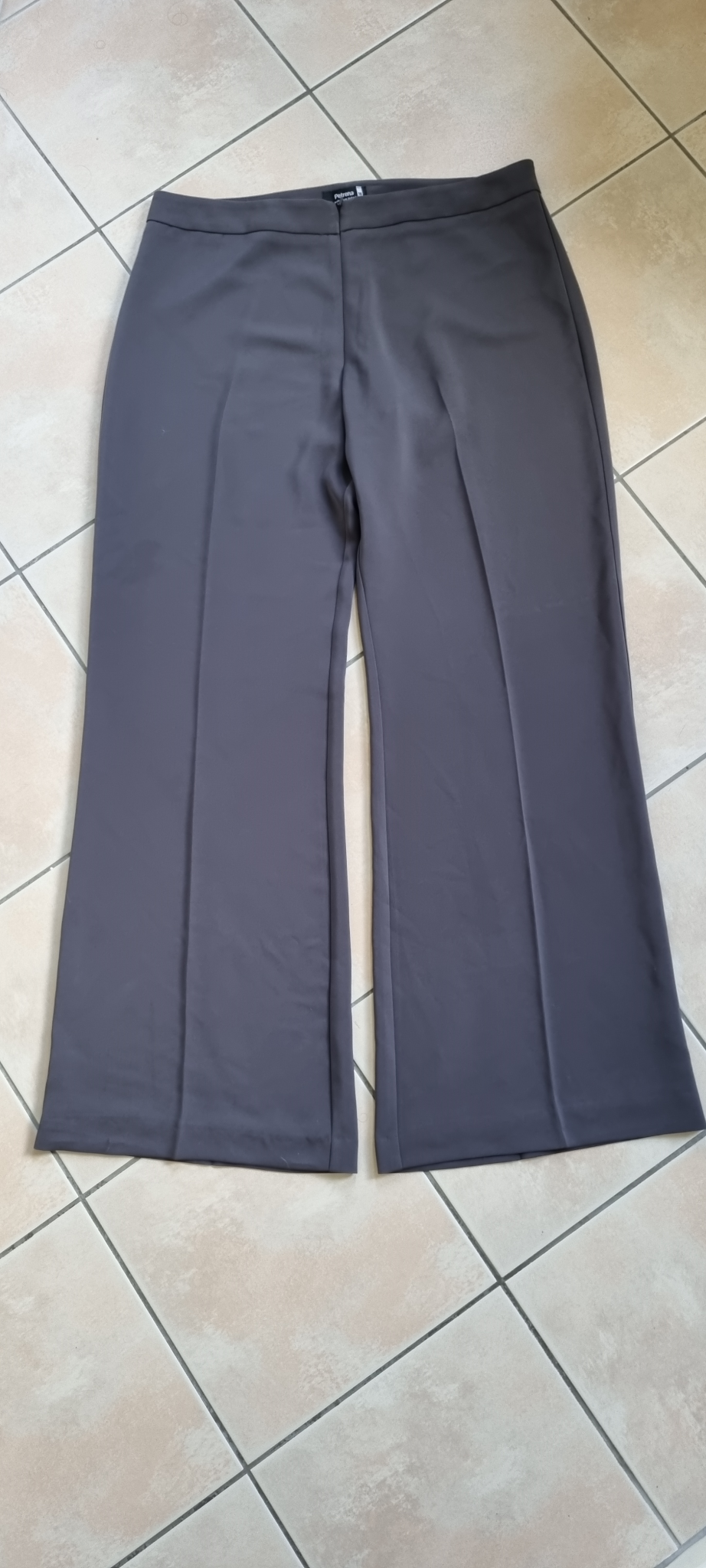 Petrena Grey Pants size 16, image 2