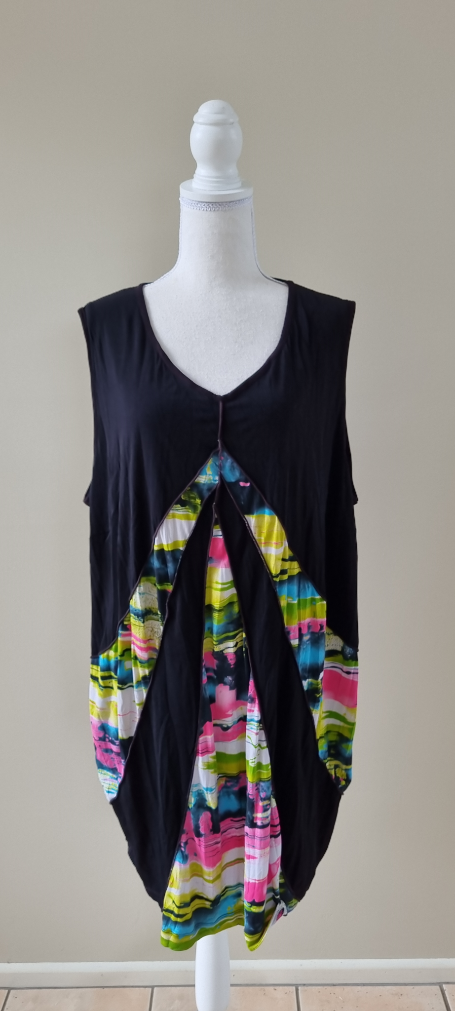 TS Taking Shape Dress M