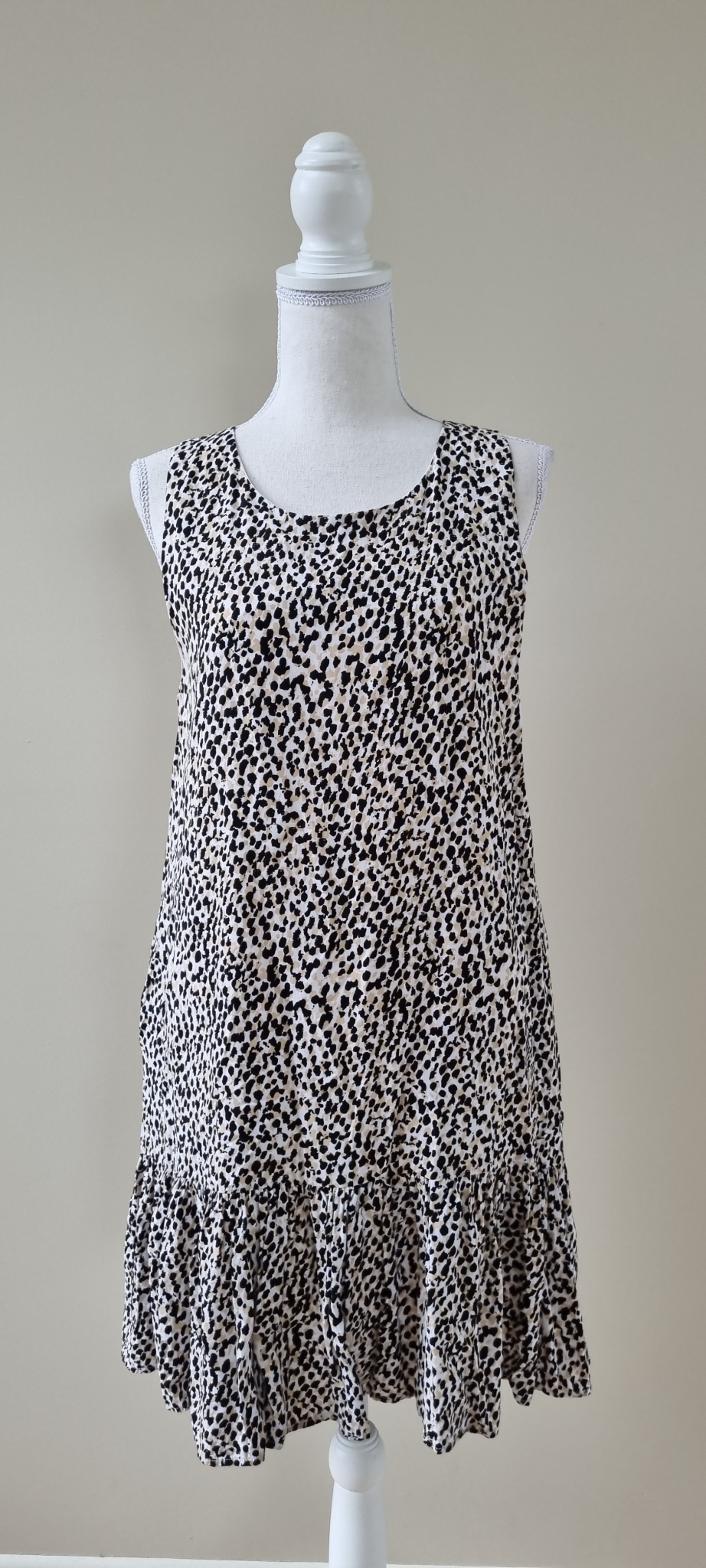 Decjuba Dress Size S