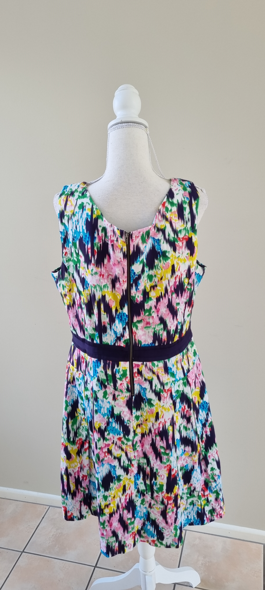 Jacqui E Dress Size 16, image 3