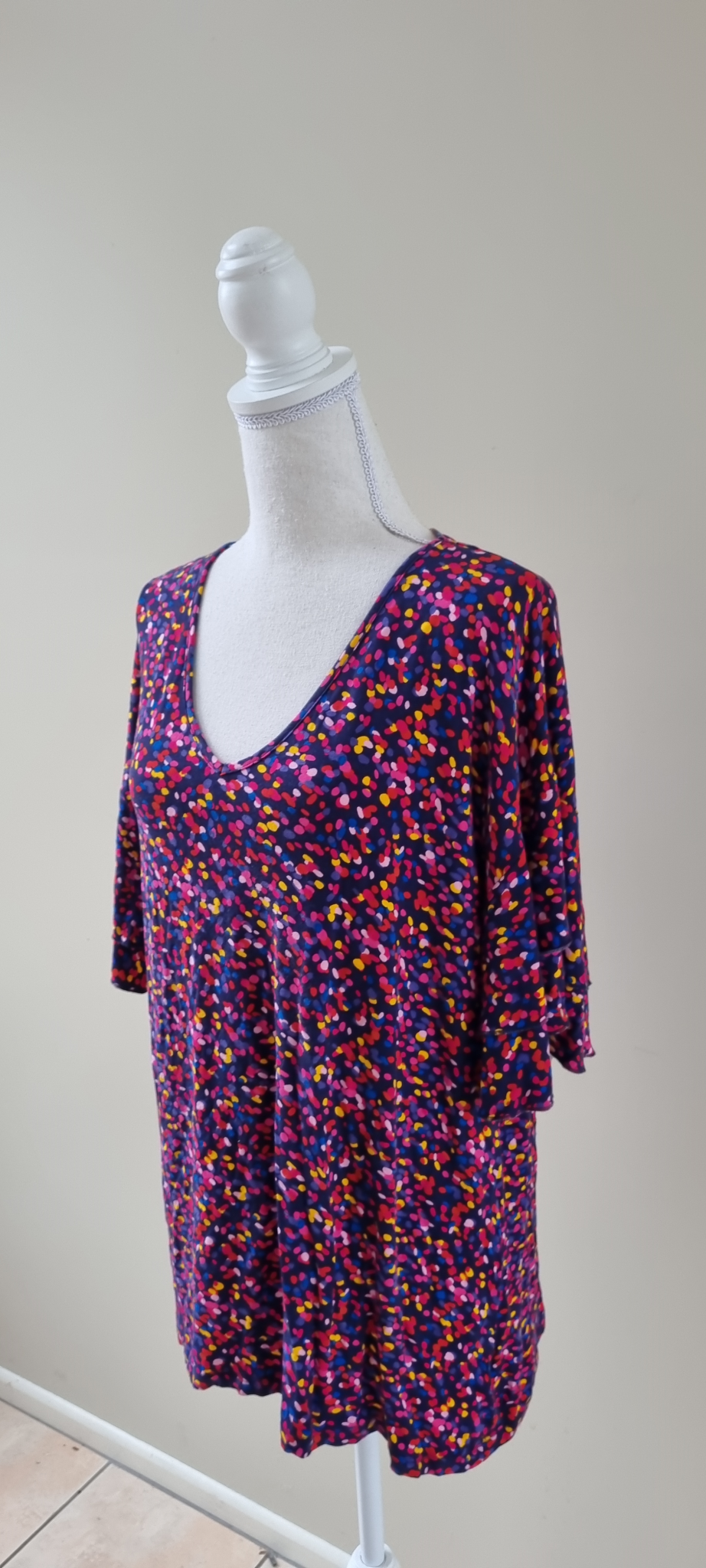 Betty Basics Top size 14, image 2