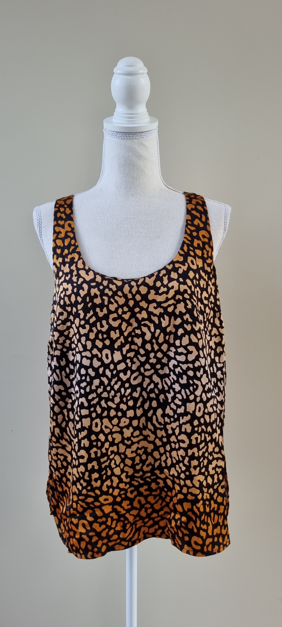 Decjuba Cami Top size 10