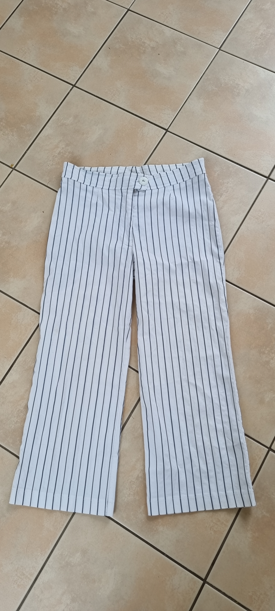 Magazine Pants size 14