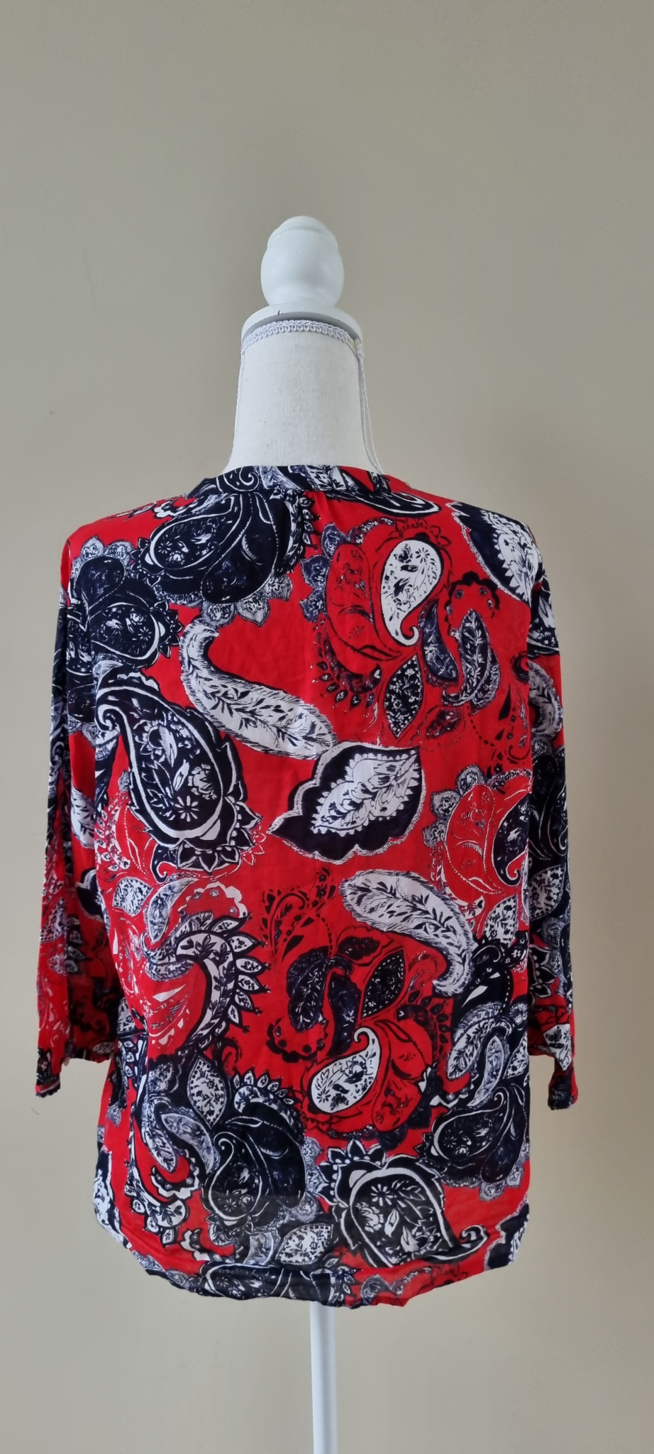 Yarra Trail Top size 16, image 3
